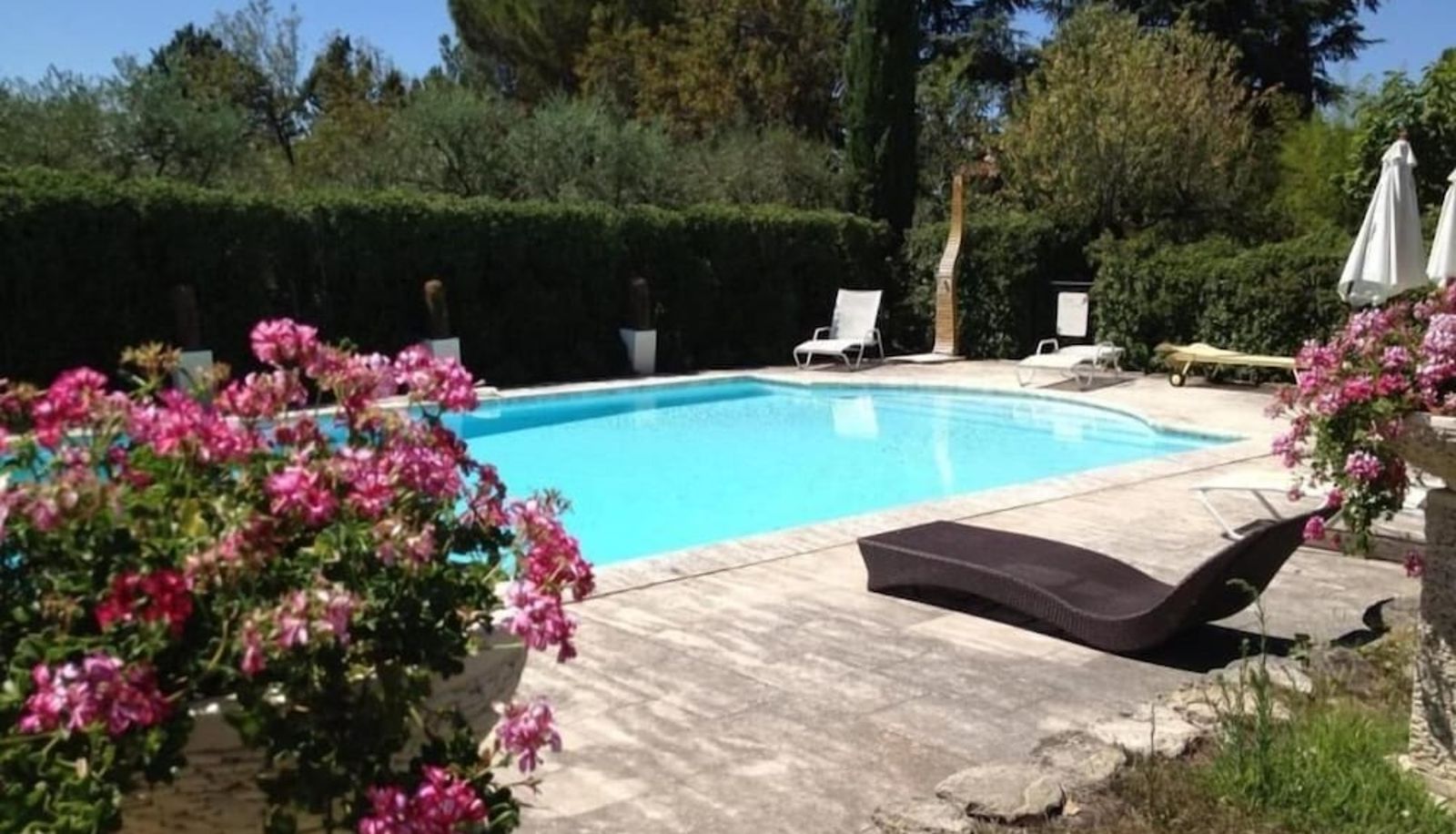 Pool - Le Mas des Carassins