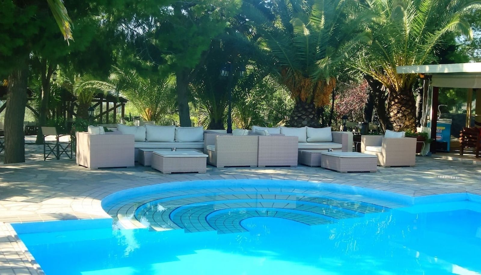 Pool - Kelyfos Hotel Bungalows and Suites