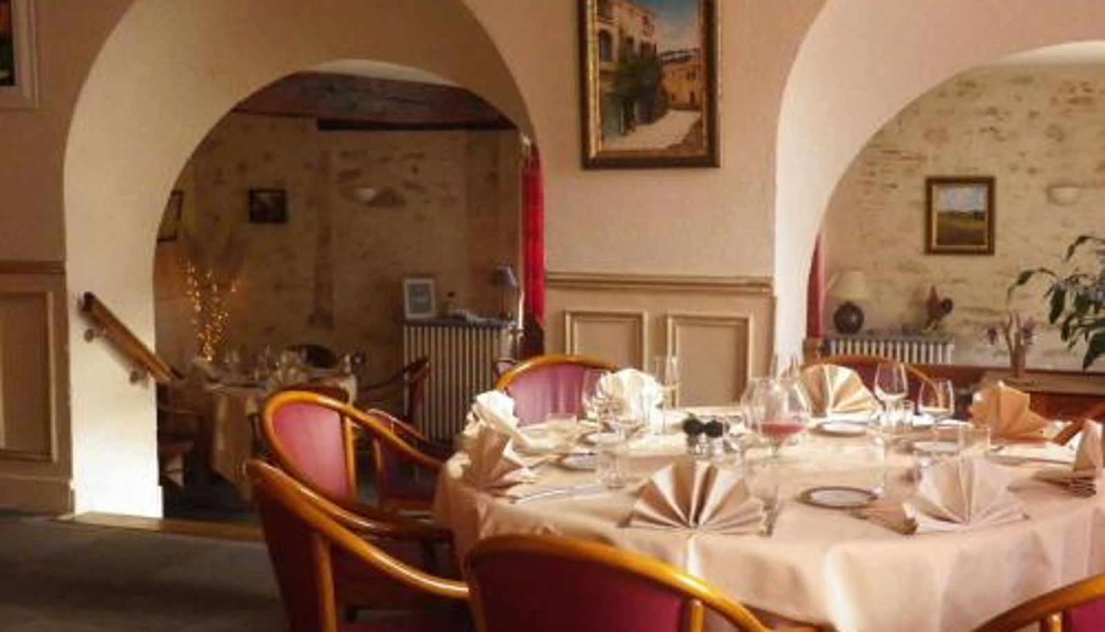 Sala prima colazione all'interno del ristorante - Hostellerie De La Poste