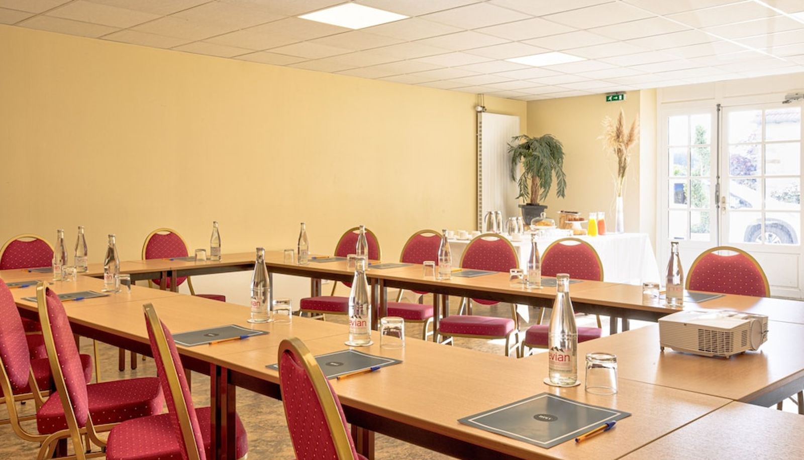 Vergaderruimte - Hôtel Restaurant de la Poste et du Lion d'Or