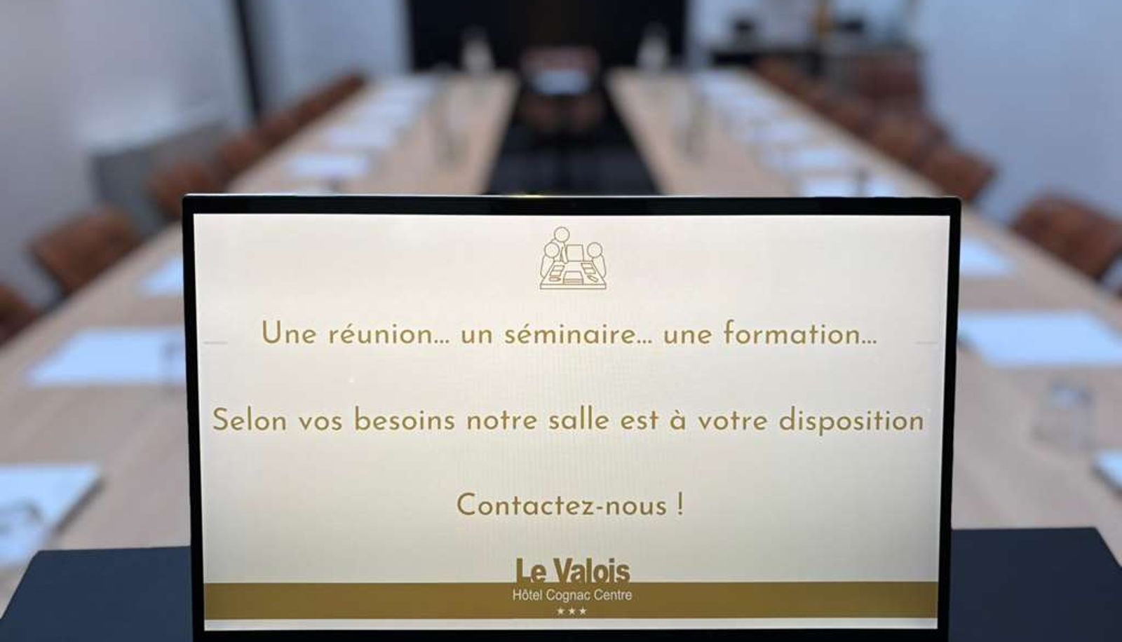 Sala de conferencias - HOTEL LE VALOIS COGNAC CENTRE