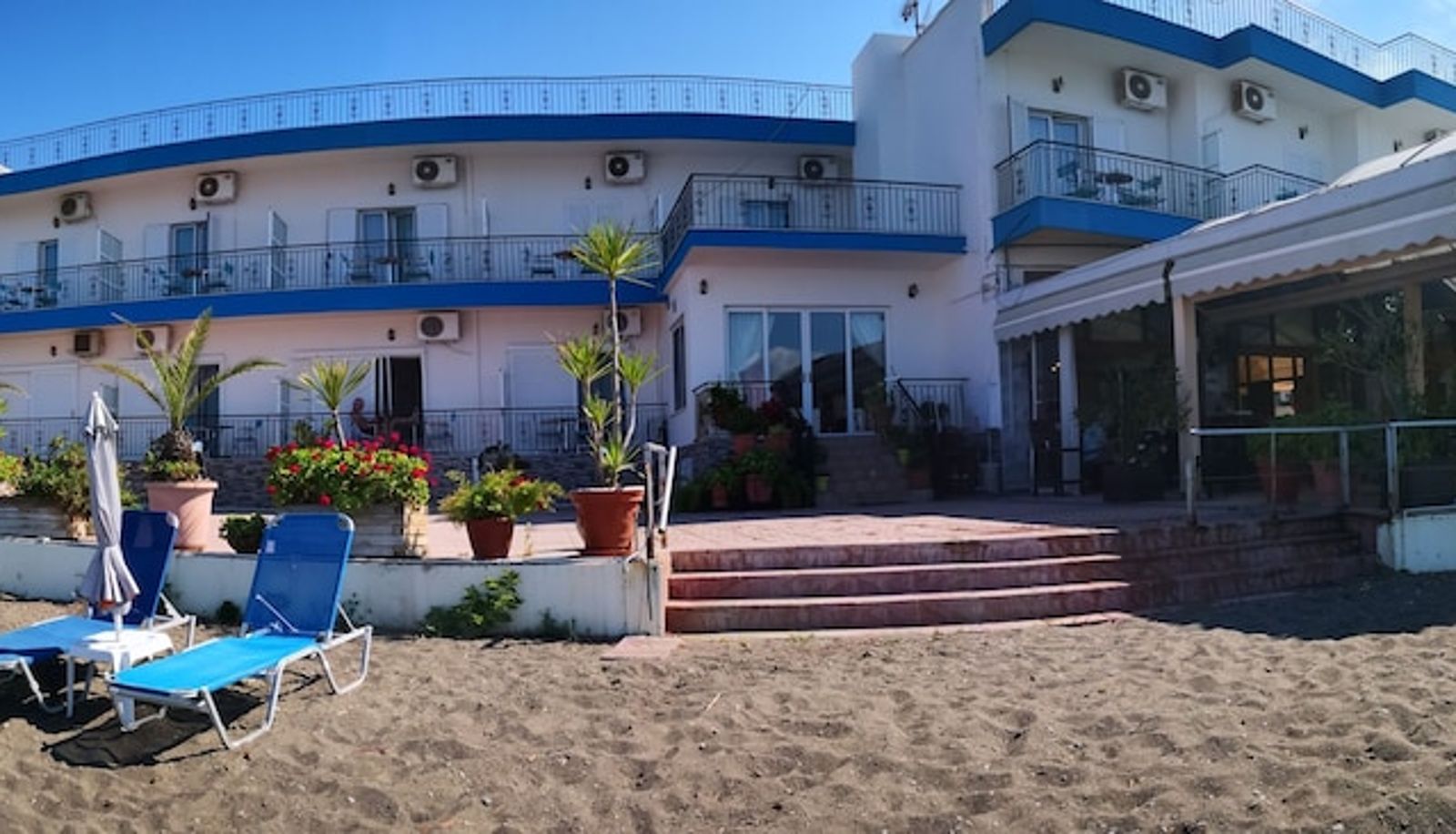 Taras - Artemis Hotel