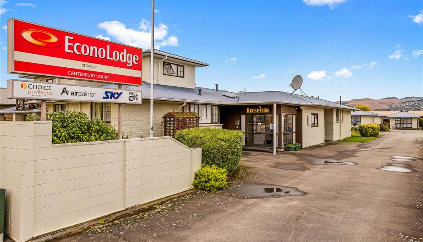Exterior view - Econo Lodge Canterbury Court
