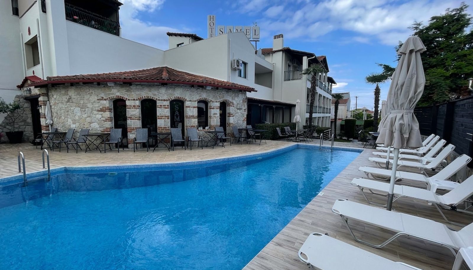 Piscina - Samel Hotel