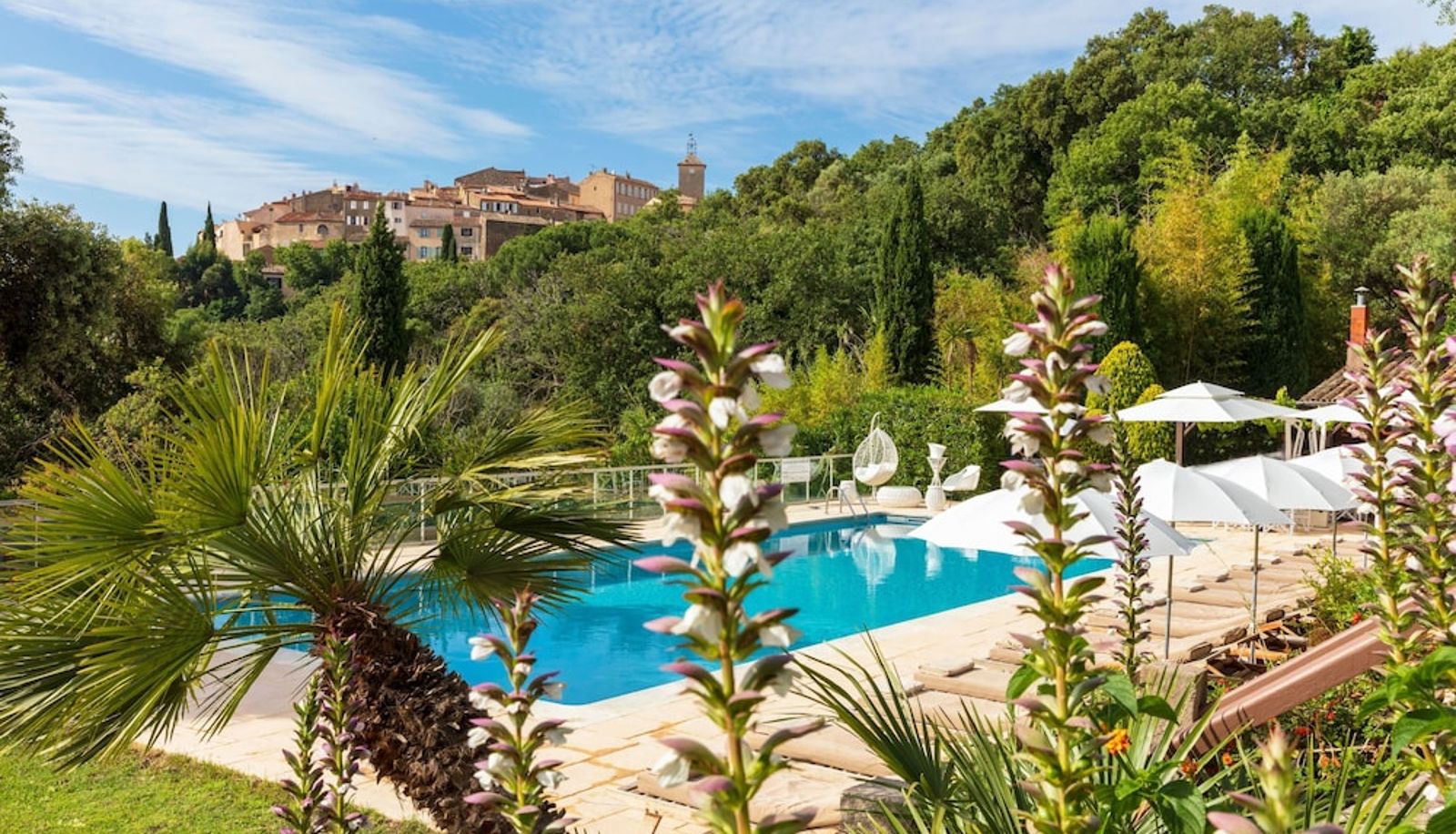 Pool - Hostellerie Le Baou