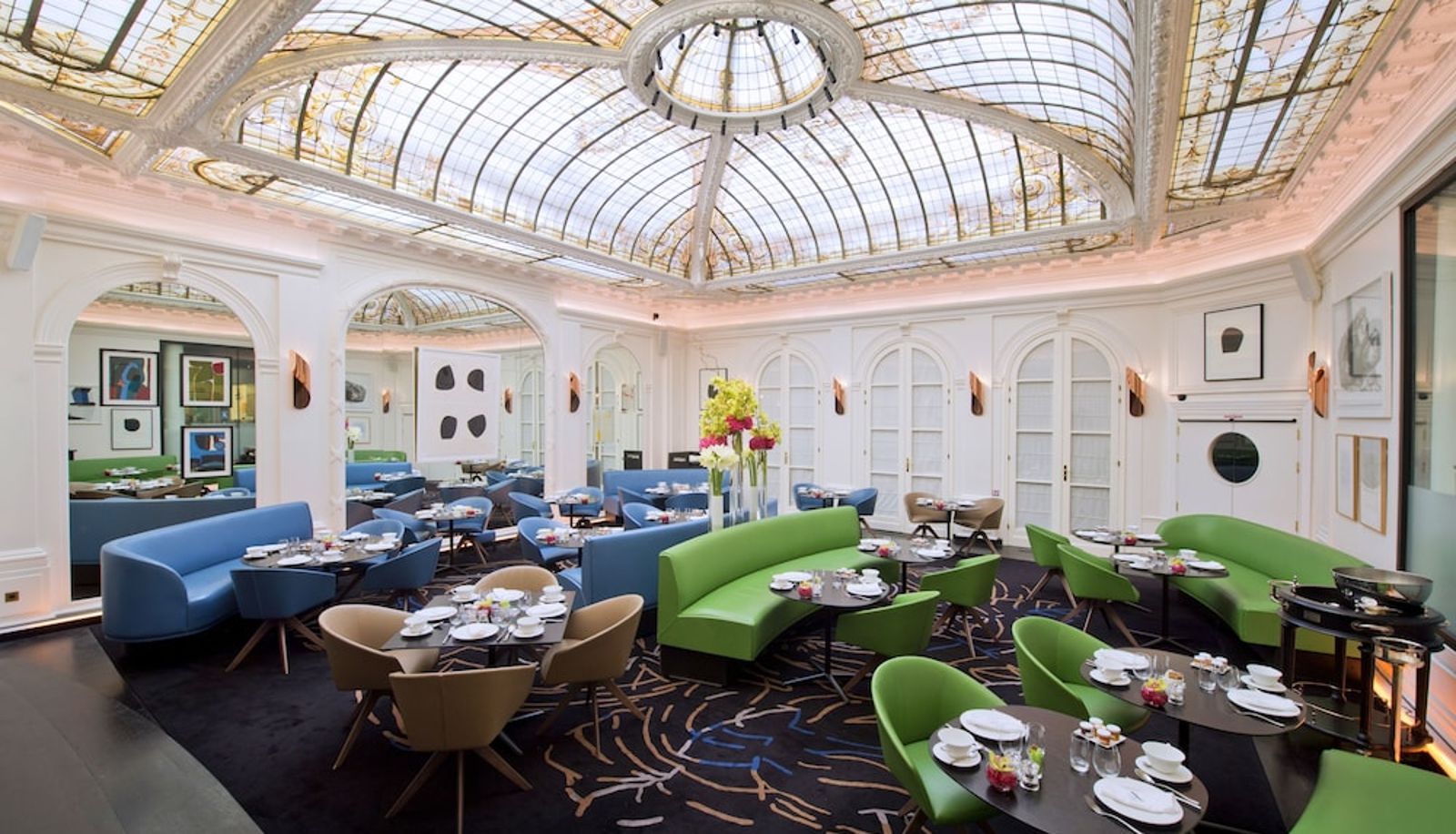 Información - Hotel Vernet Champs Elysees