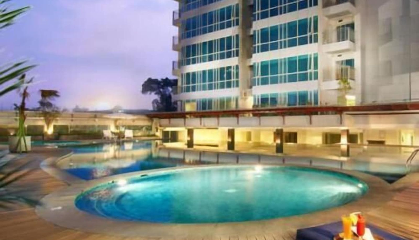 Piscina - éL Hotel Bandung