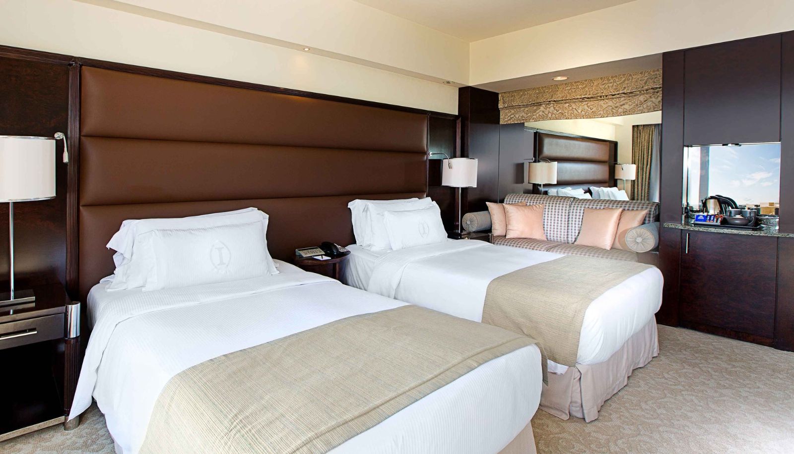 Pokój - InterContinental Hotels ABU DHABI by IHG