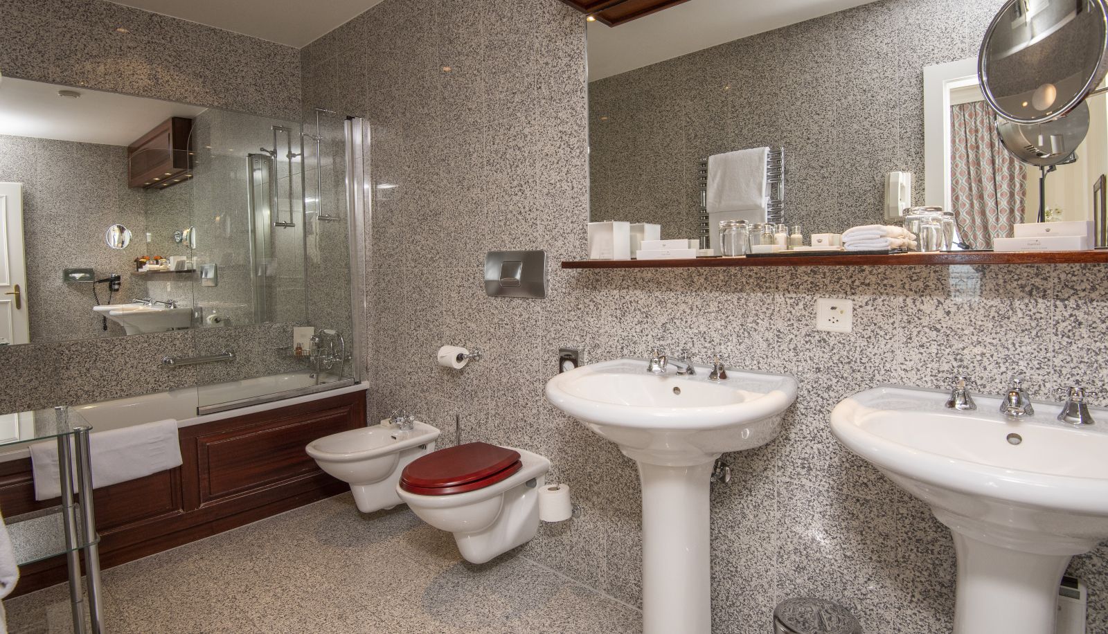 Room - Hotel Des Trois Couronnes
