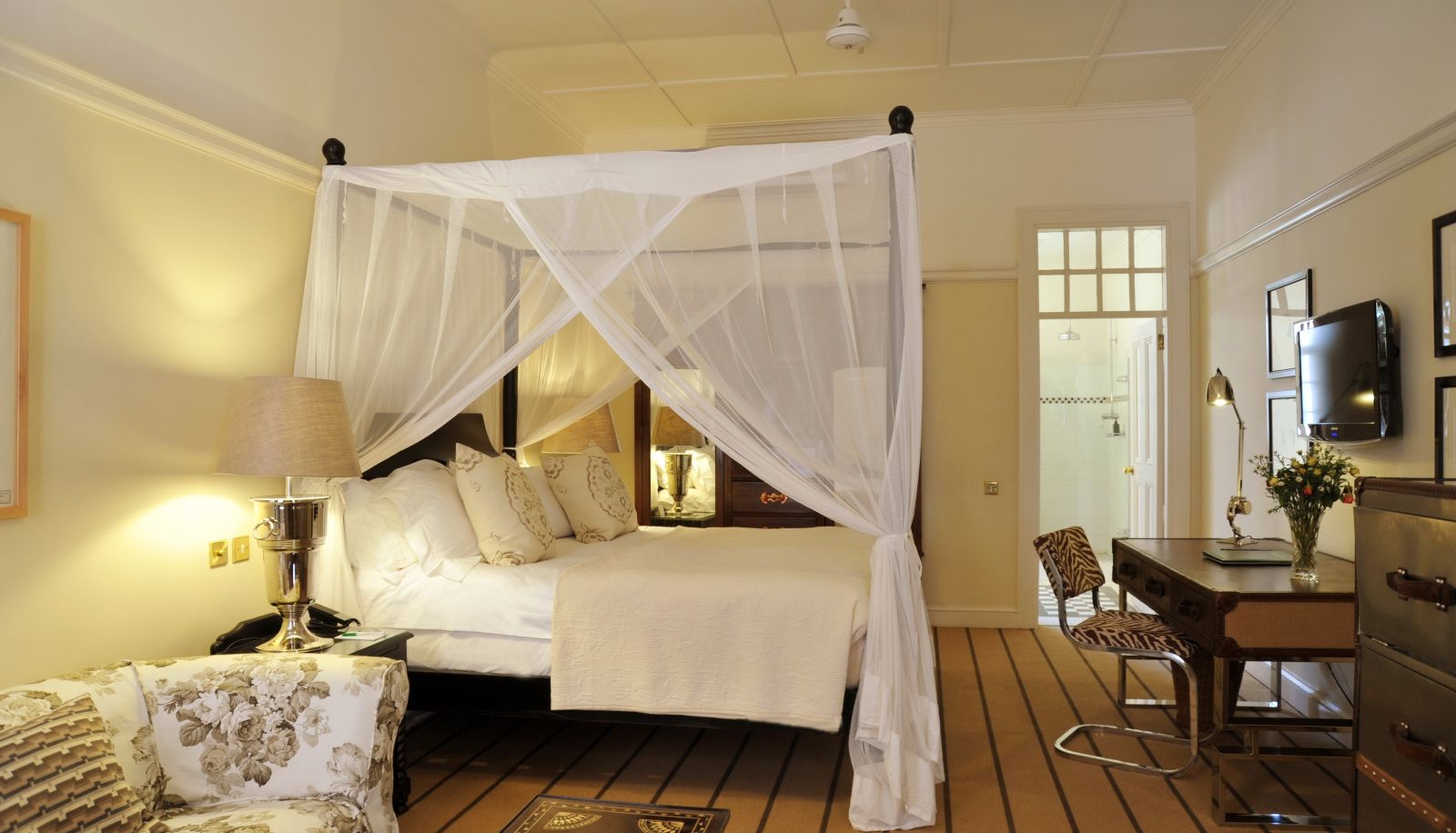 Zimmer - The Victoria Falls Hotel