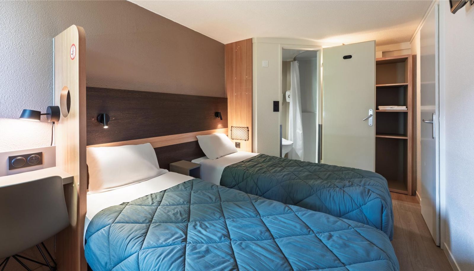 Room - PREMIERE CLASSE BORDEAUX SUD - Villenave d'Ornon