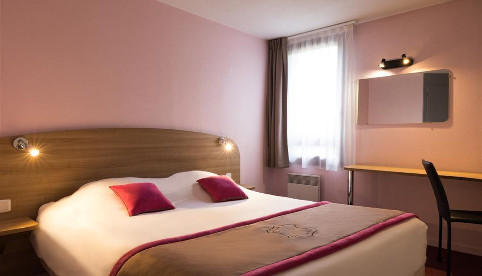 Zimmer - Hôtel Restaurant Le Clos des Tanneurs romans sur Isère