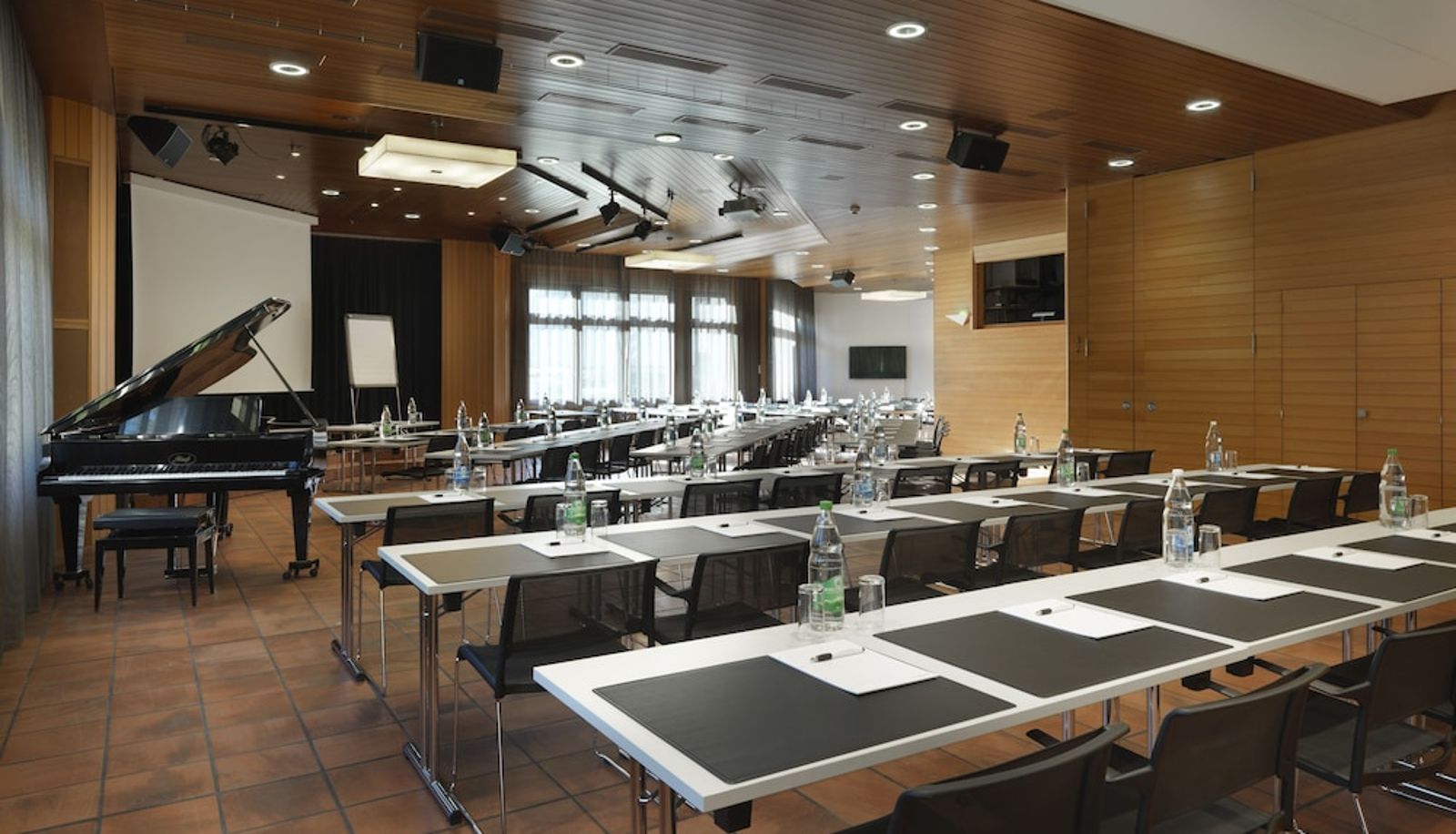 Sala de reuniones - Seeblick Höhenhotel