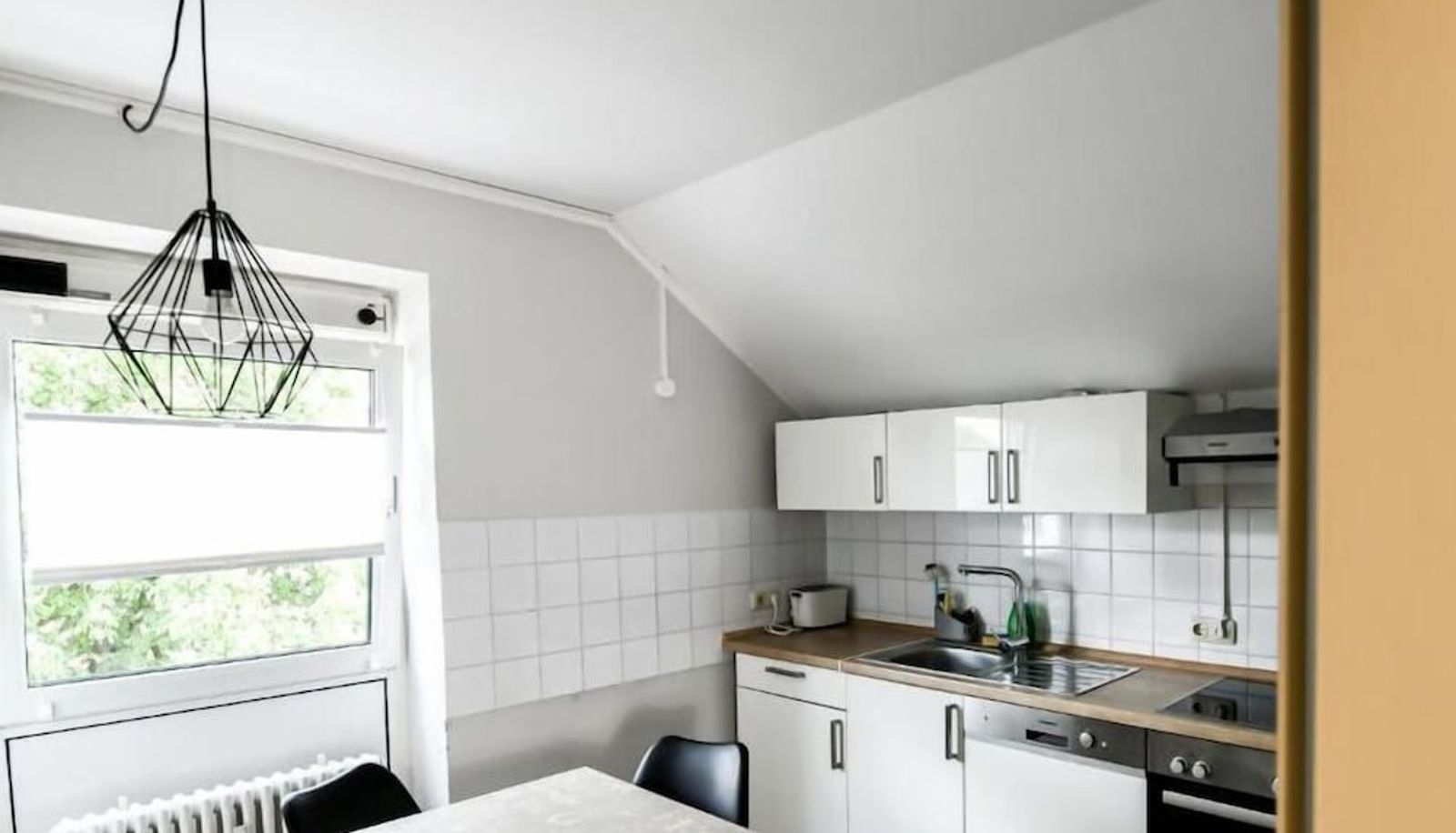 Info - Hotel Blutenburg Garni