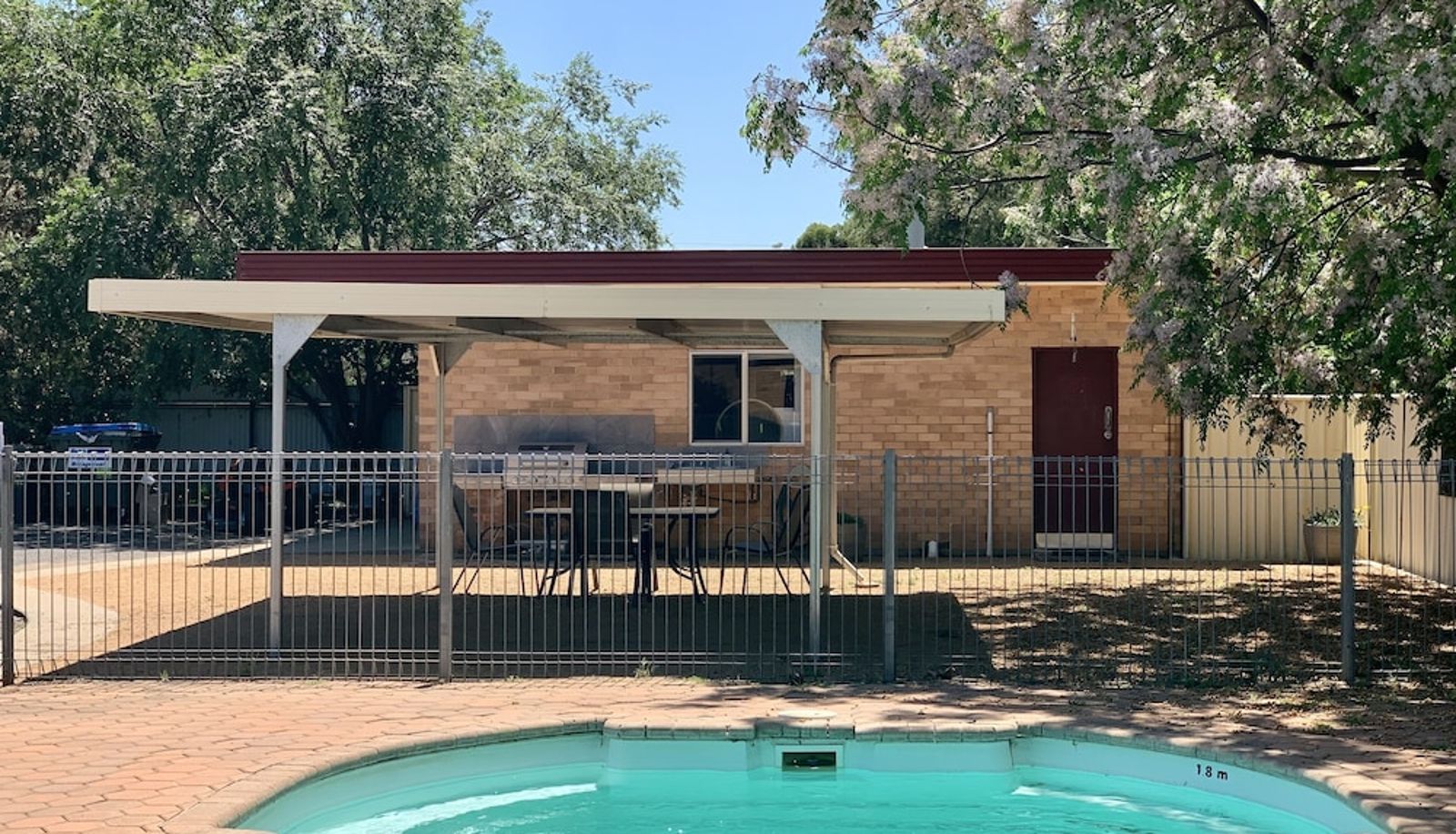 Pool - Gilgandra Motel