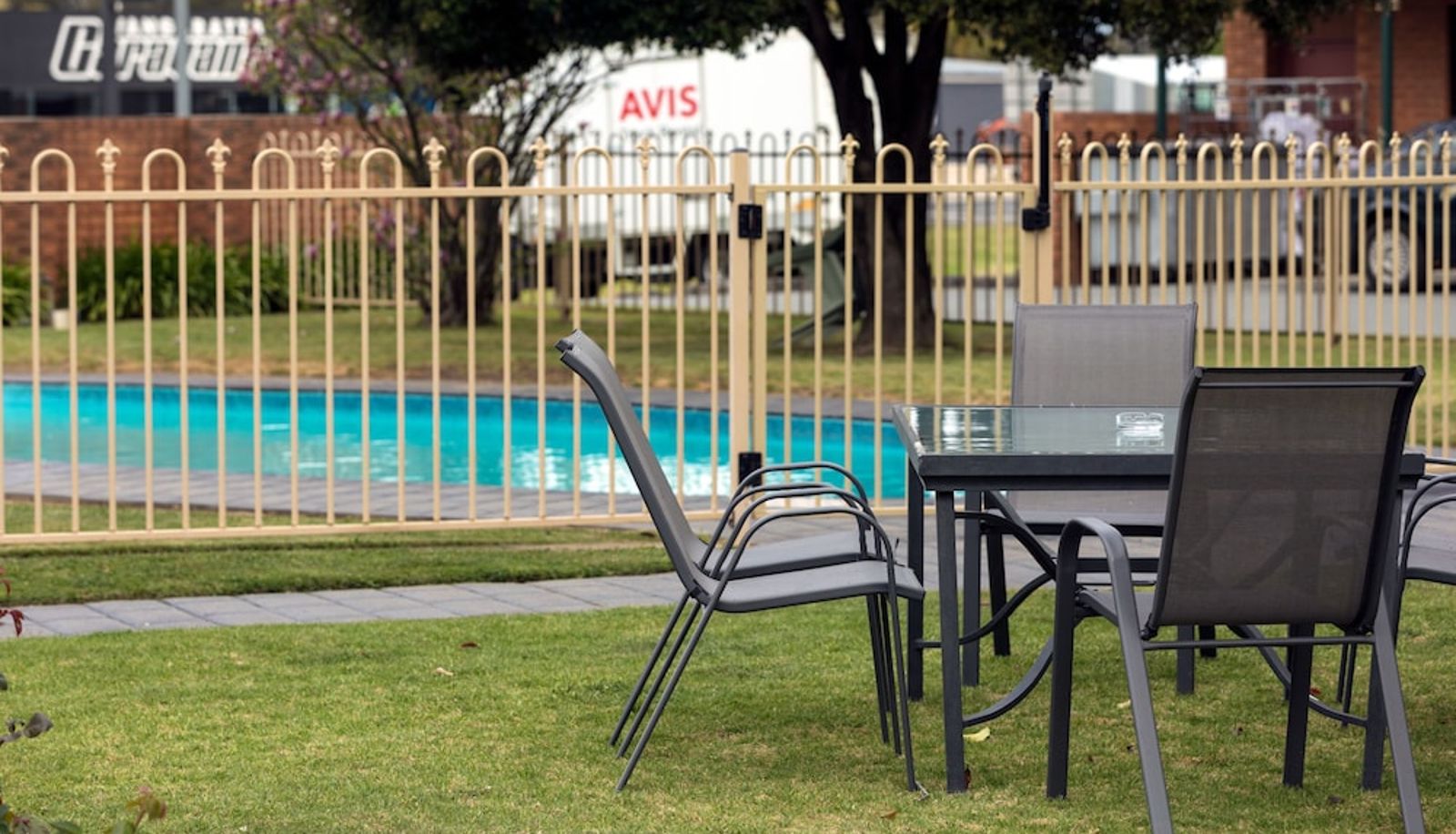 Pool - Advance Motel