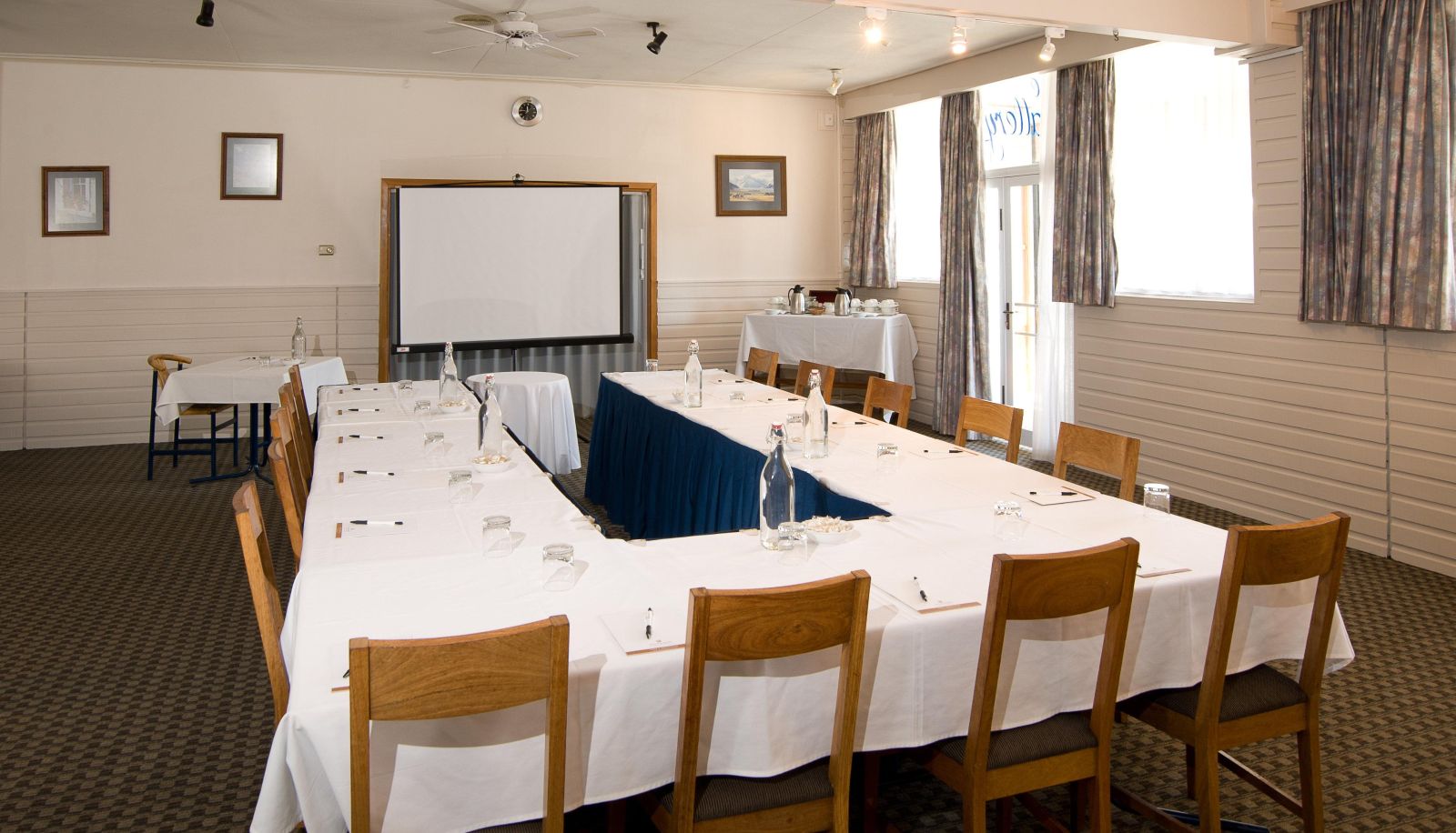 Conference room - KINGSGATE HOTEL TE ANAU
