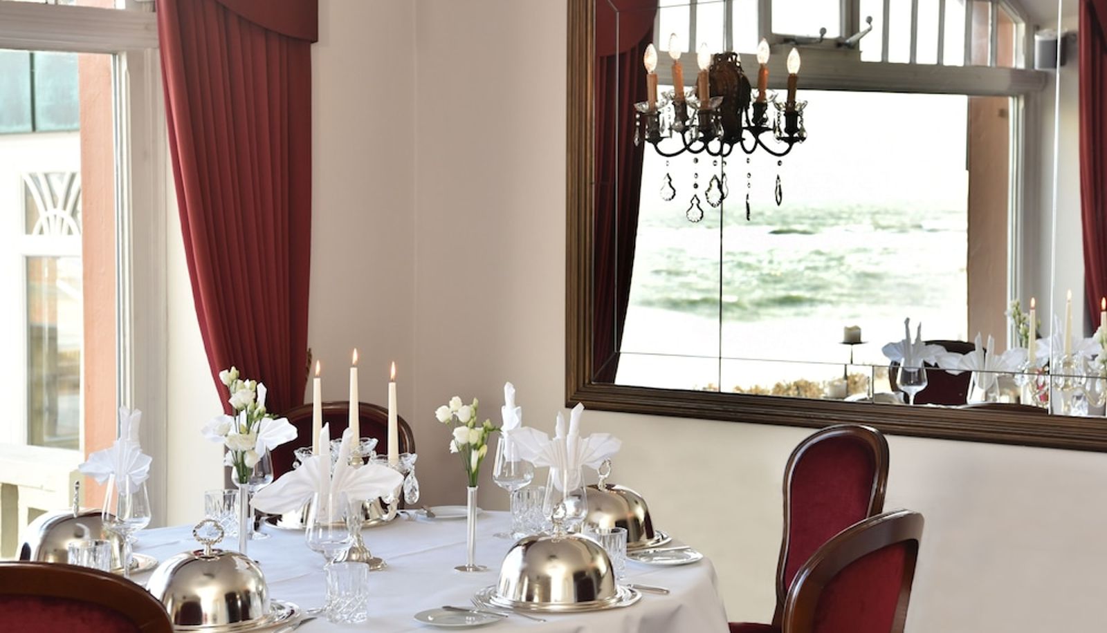 Restaurant - Miramar Hotel