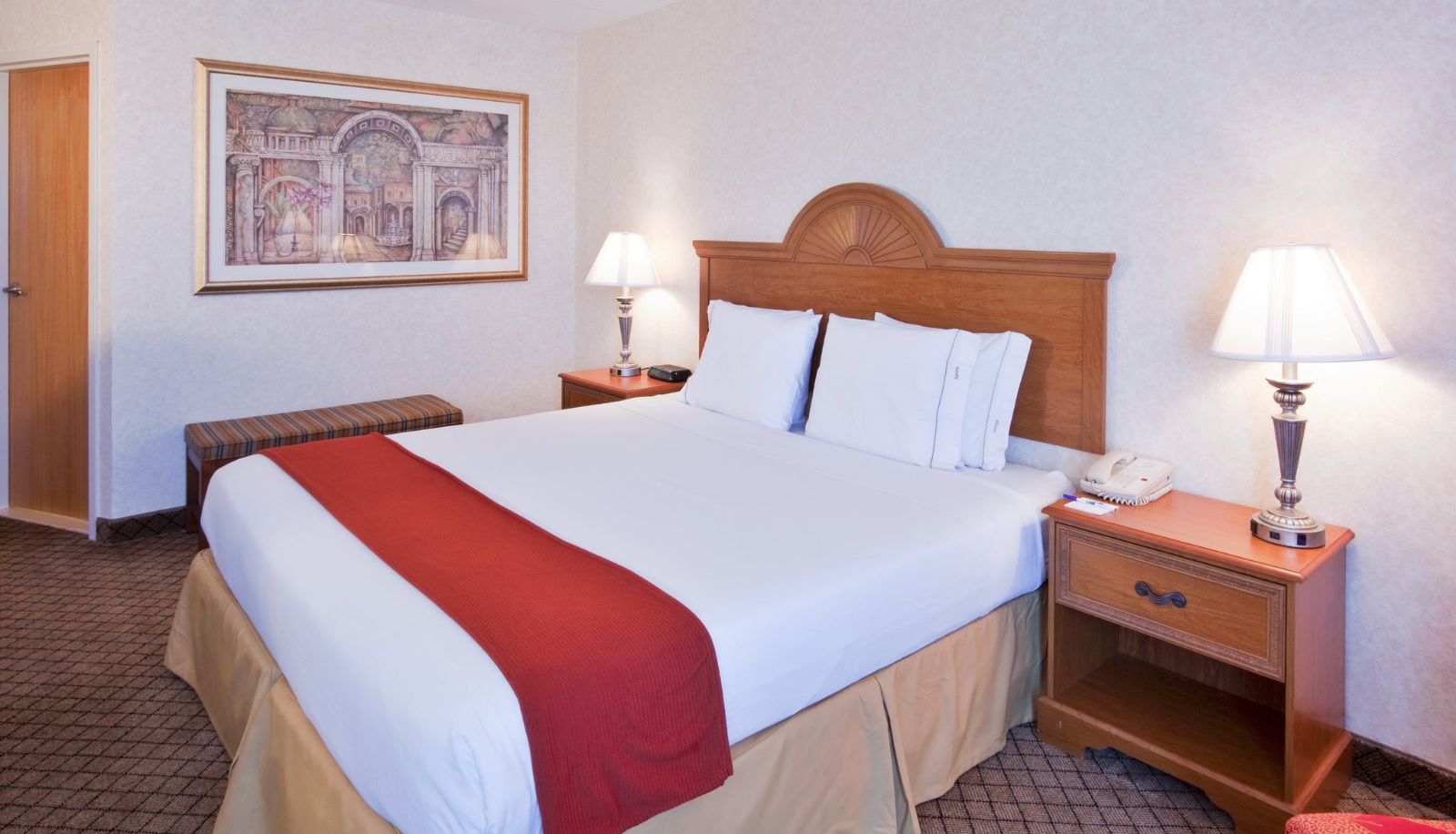 Camera - Holiday Inn Express FLINT-CAMPUS AREA by IHG