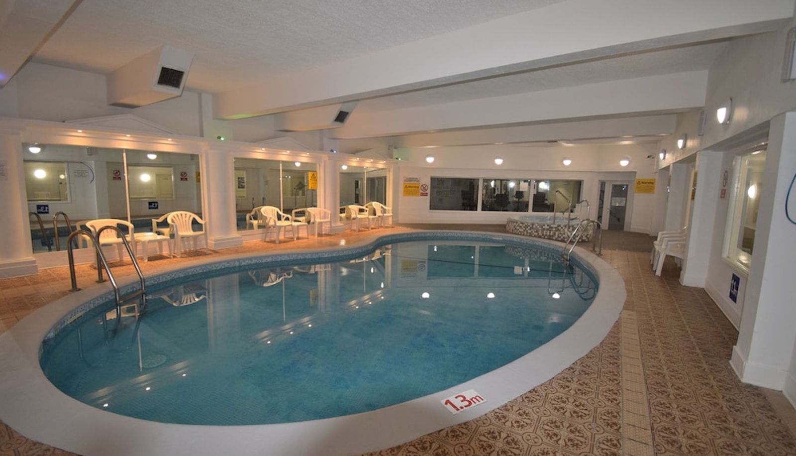 Pool - Riviera Hotel