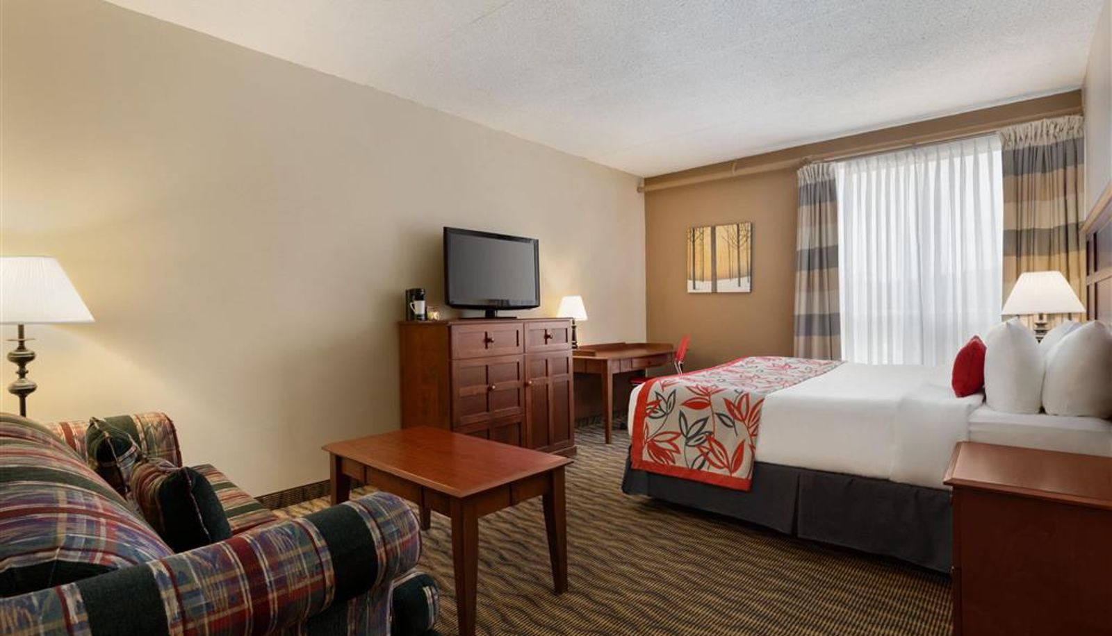 Room - Ramada by Wyndham Fredericton