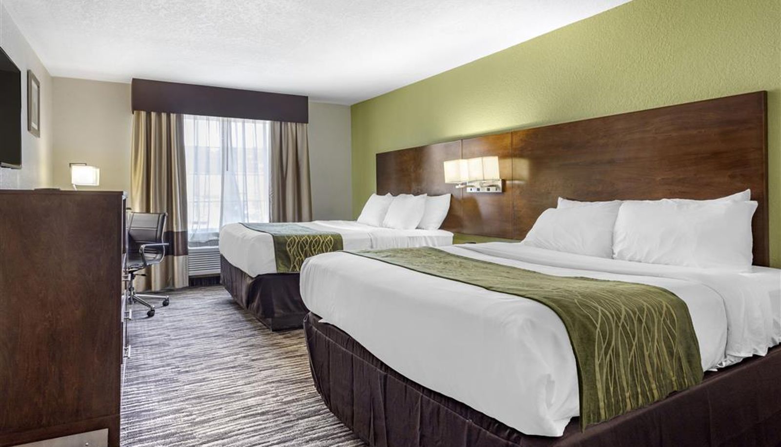 Room - Comfort Inn & Suites North Little Rock JFK Blvd