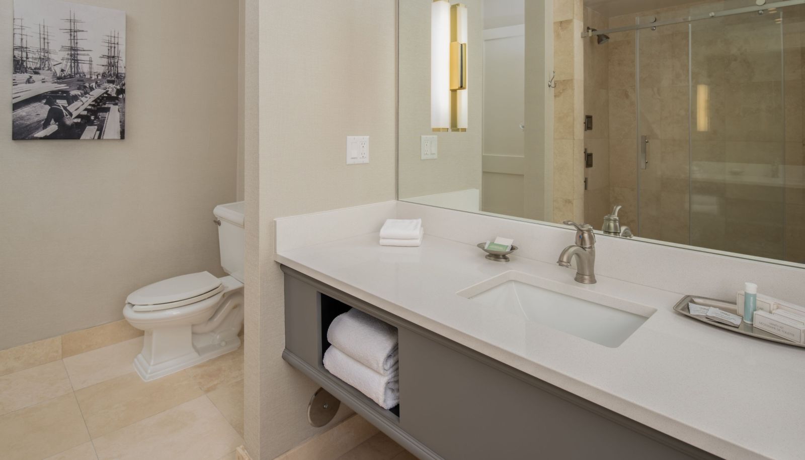Zimmer - Courtyard by Marriott Tacoma Downtown