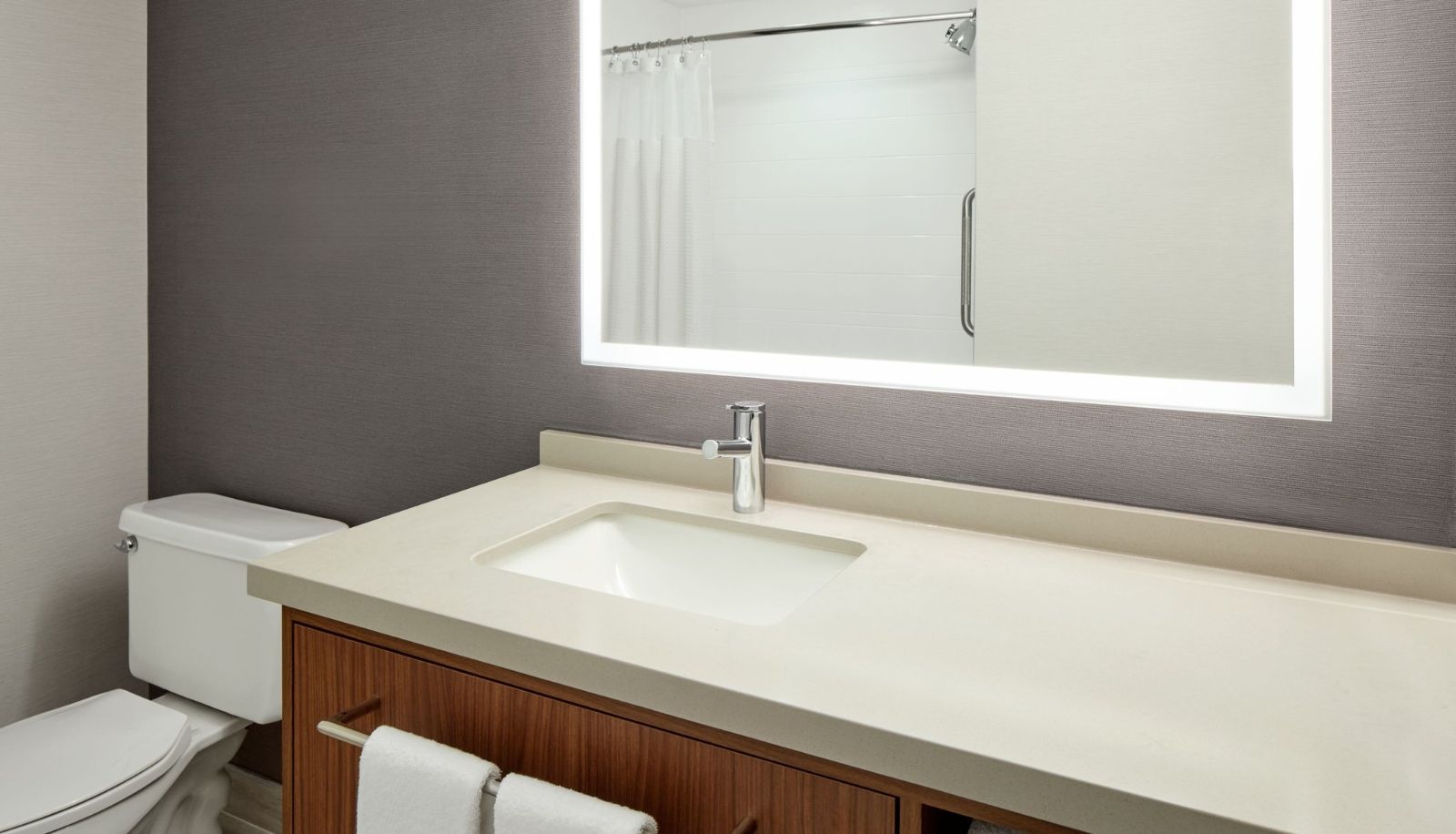 Zimmer - Courtyard by Marriott Mississauga-Airport Corporate Centre West