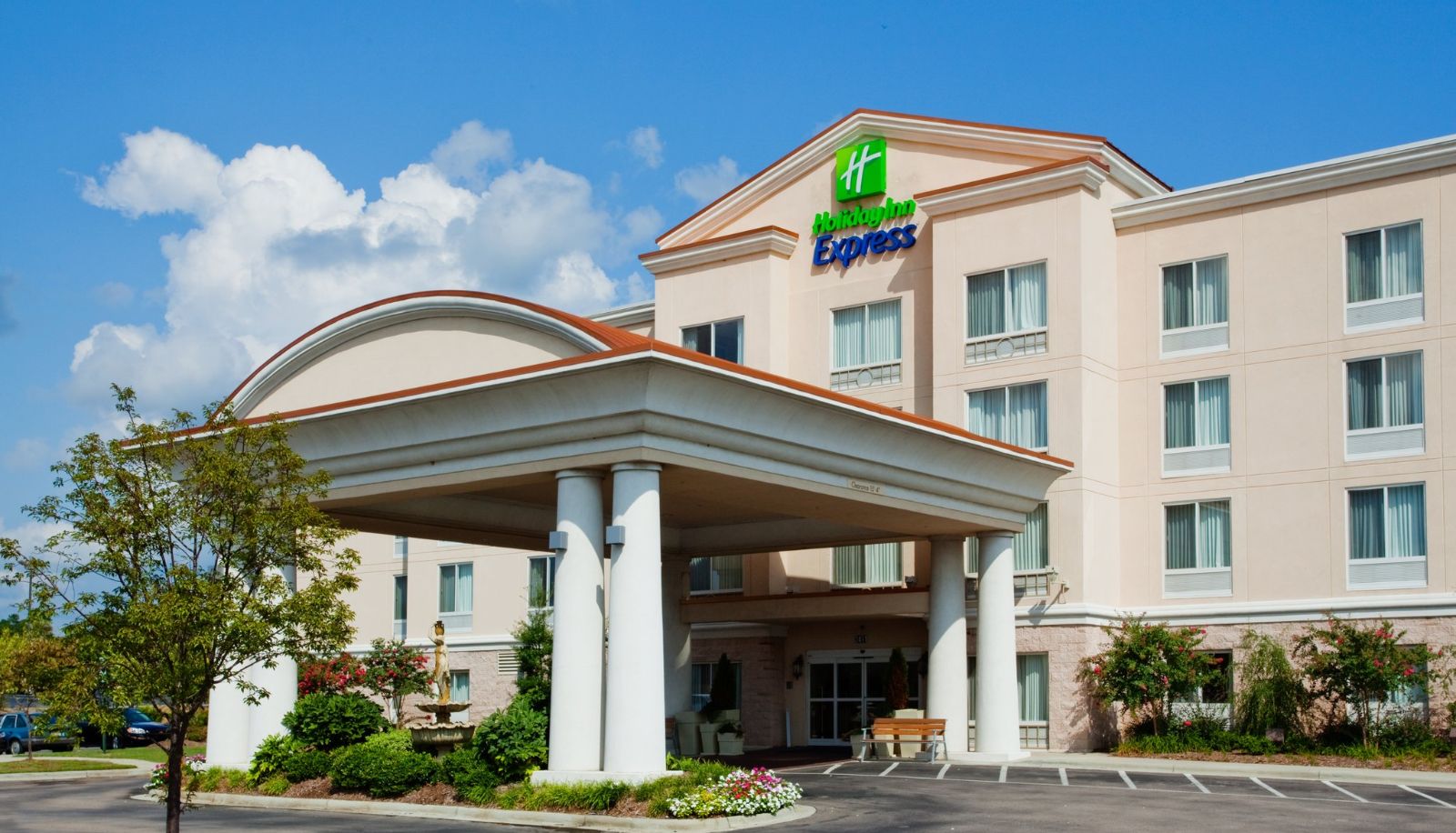 Info - Holiday Inn Express & Suites CONCORD by IHG
