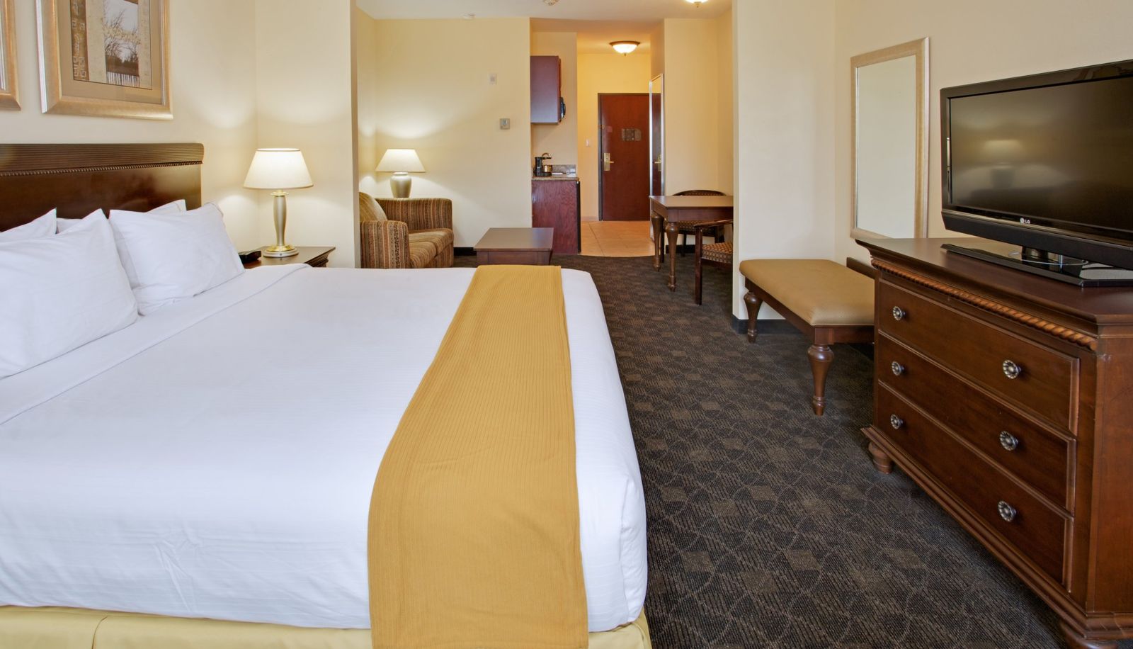 Habitación - Holiday Inn Express & Suites PEARLAND by IHG