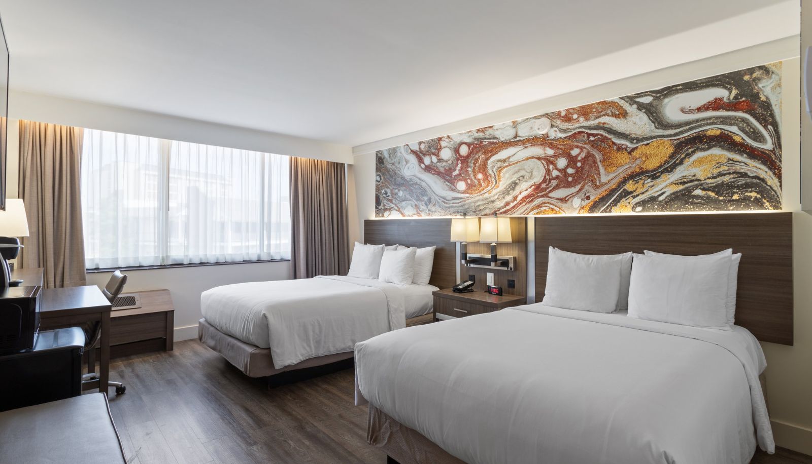 Room - Crowne Plaza EXECUTIVE CENTER BATON ROUGE by IHG