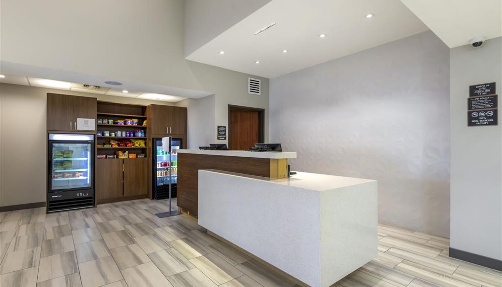 Lobby - Comfort Inn & Suites Muskogee
