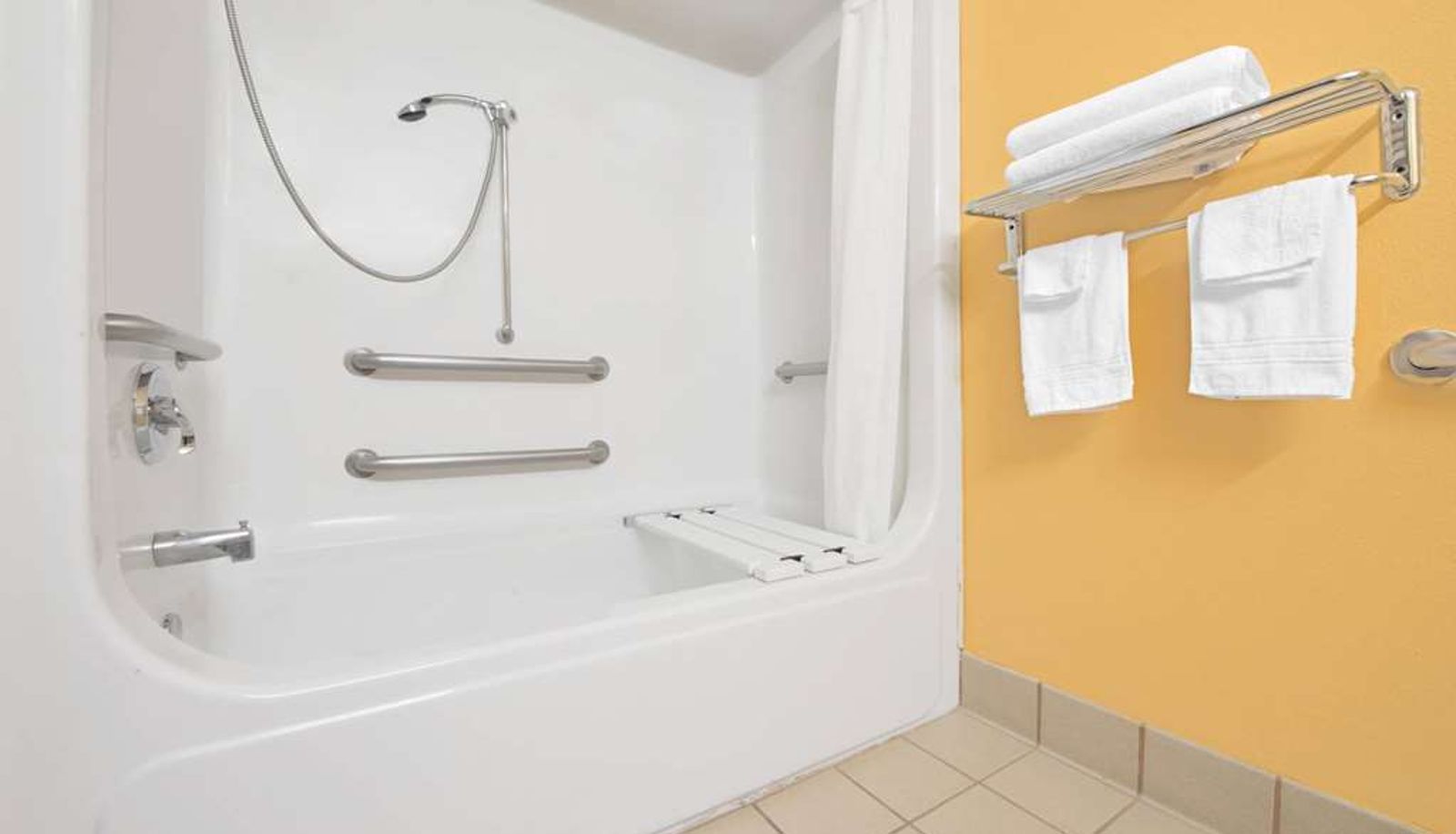 Room - Microtel Inn & Suites by Wyndham Amarillo