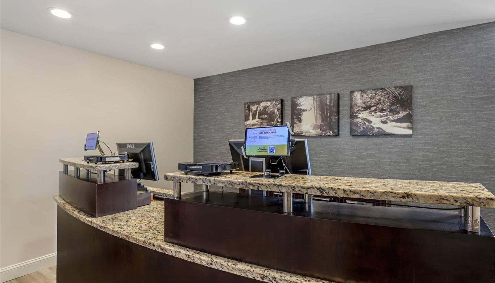 Hall - LeConte Hotel & Convention Center an Ascend Collection Hotel
