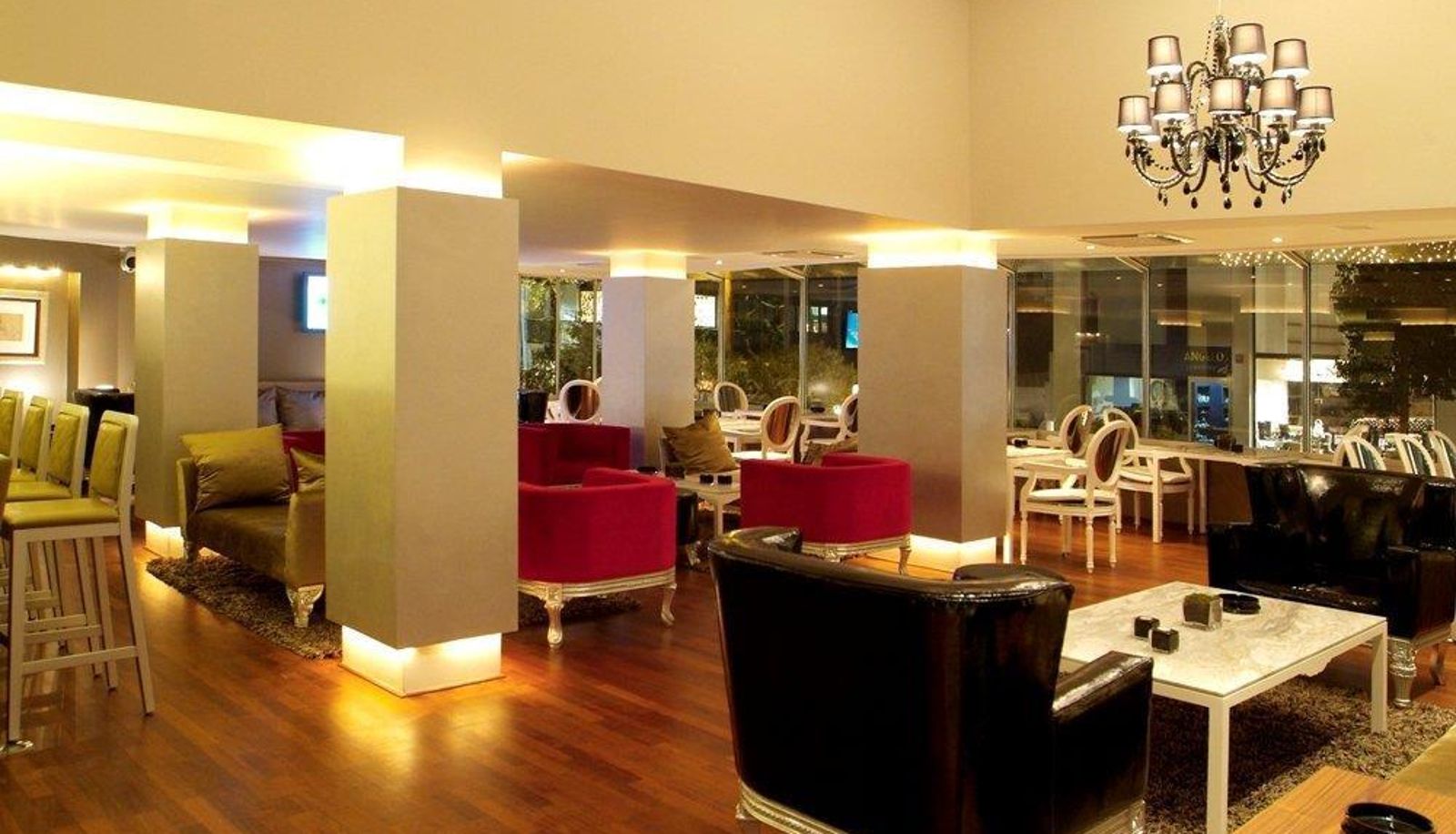 Bar - Cleopatra Hotel Nicosia
