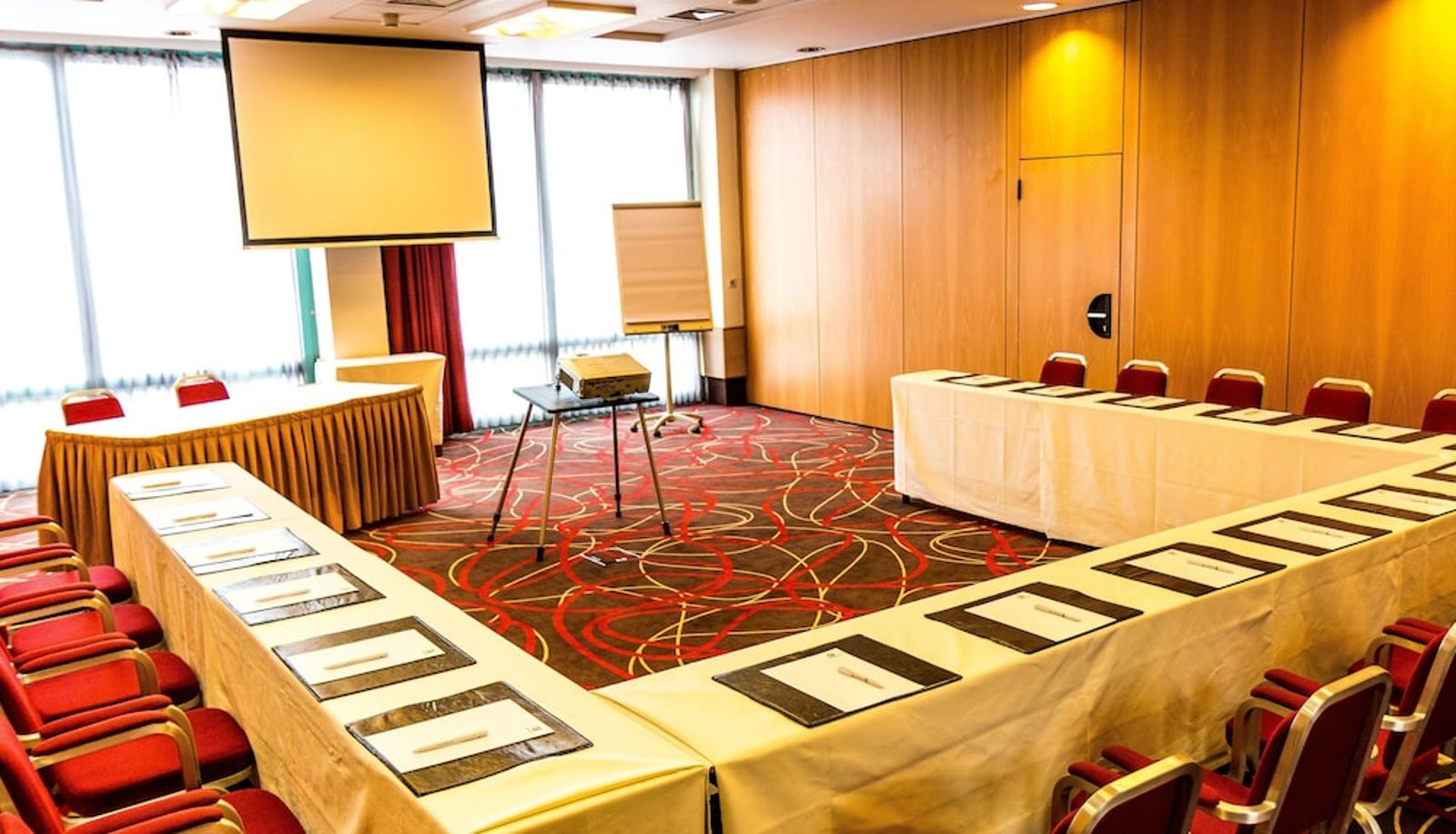 Meeting room - Holiday Inn BUDAPEST - BUDAÖRS by IHG