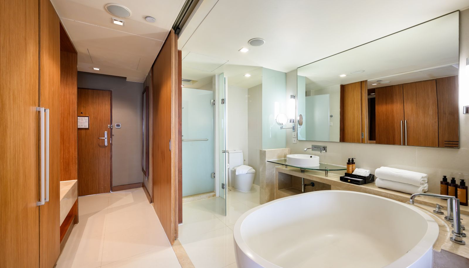 Zimmer - Centara Grand at Central Plaza Ladprao Bangkok
