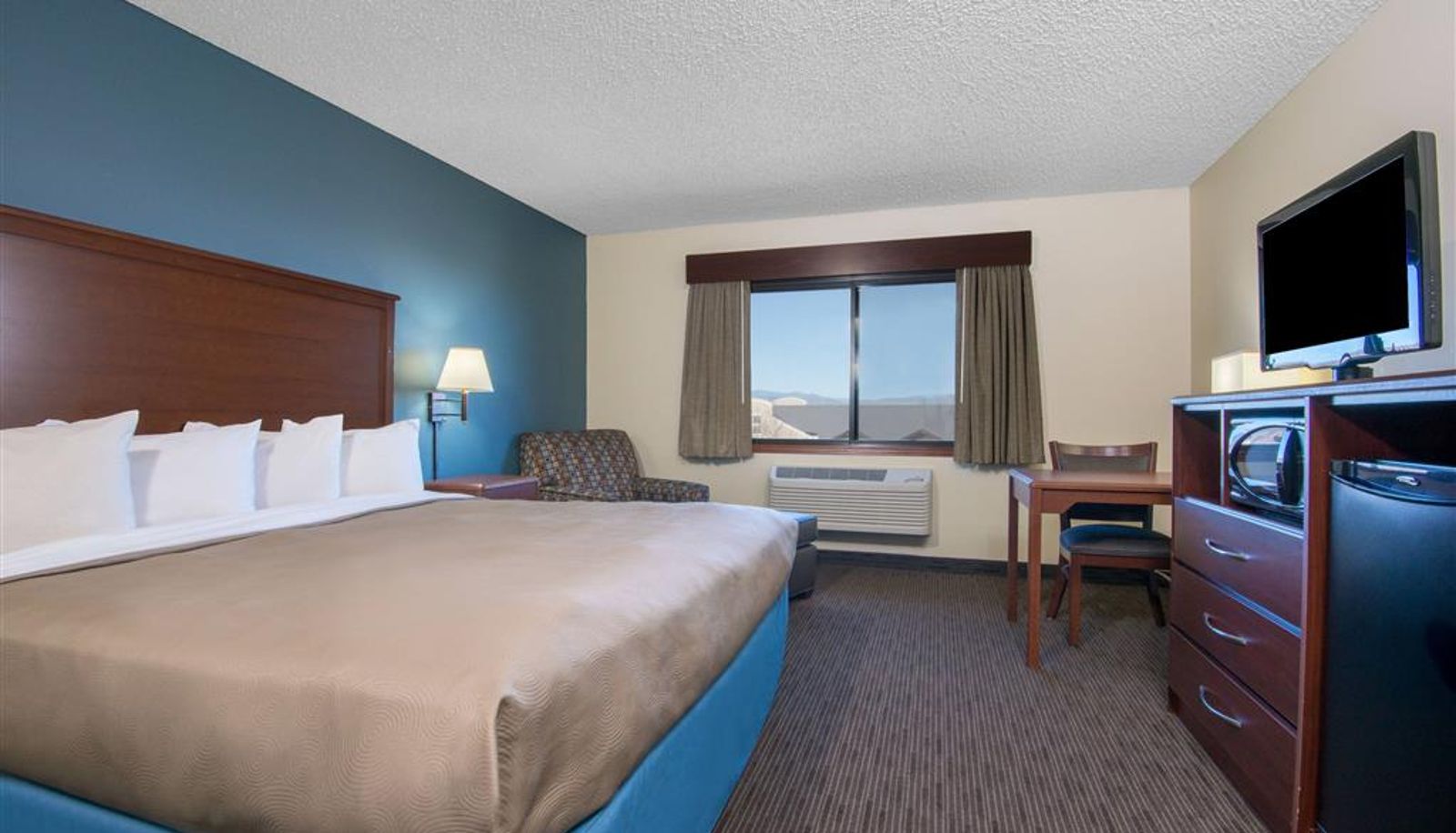 Zimmer - AmericInn by Wyndham Windsor Ft. Collins