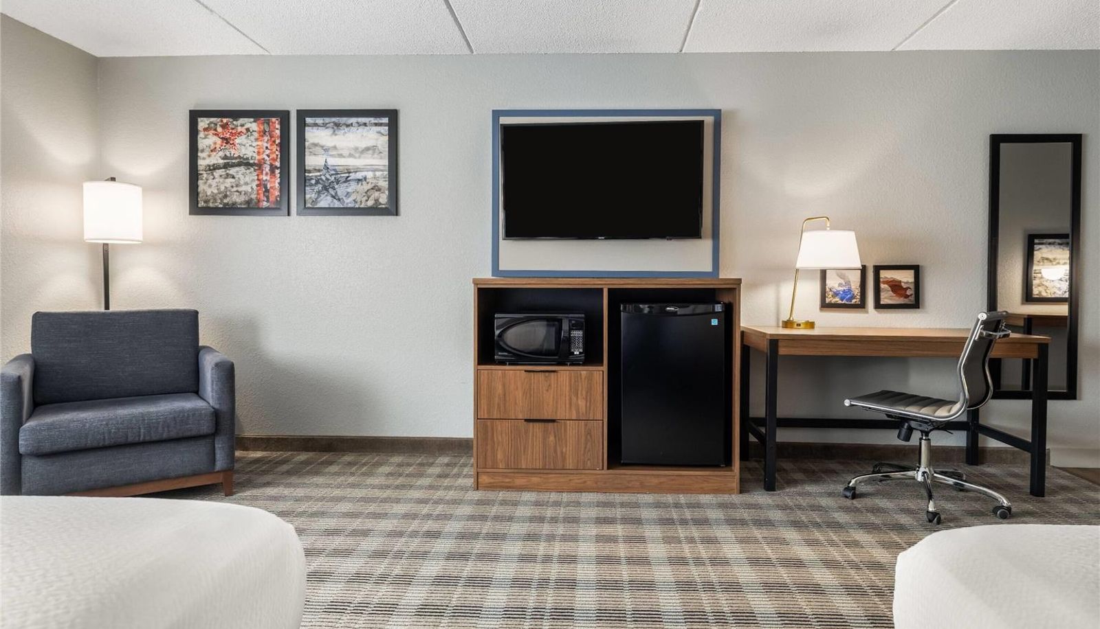 Room - AmericInn by Wyndham Mounds View Minneapolis