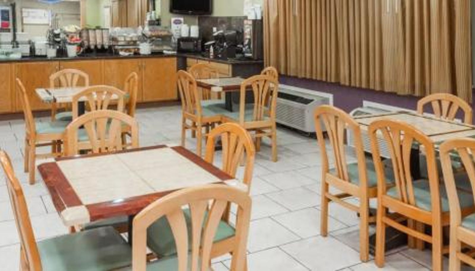 Info - Fairbridge Inn Express Decatur Forsyth IL