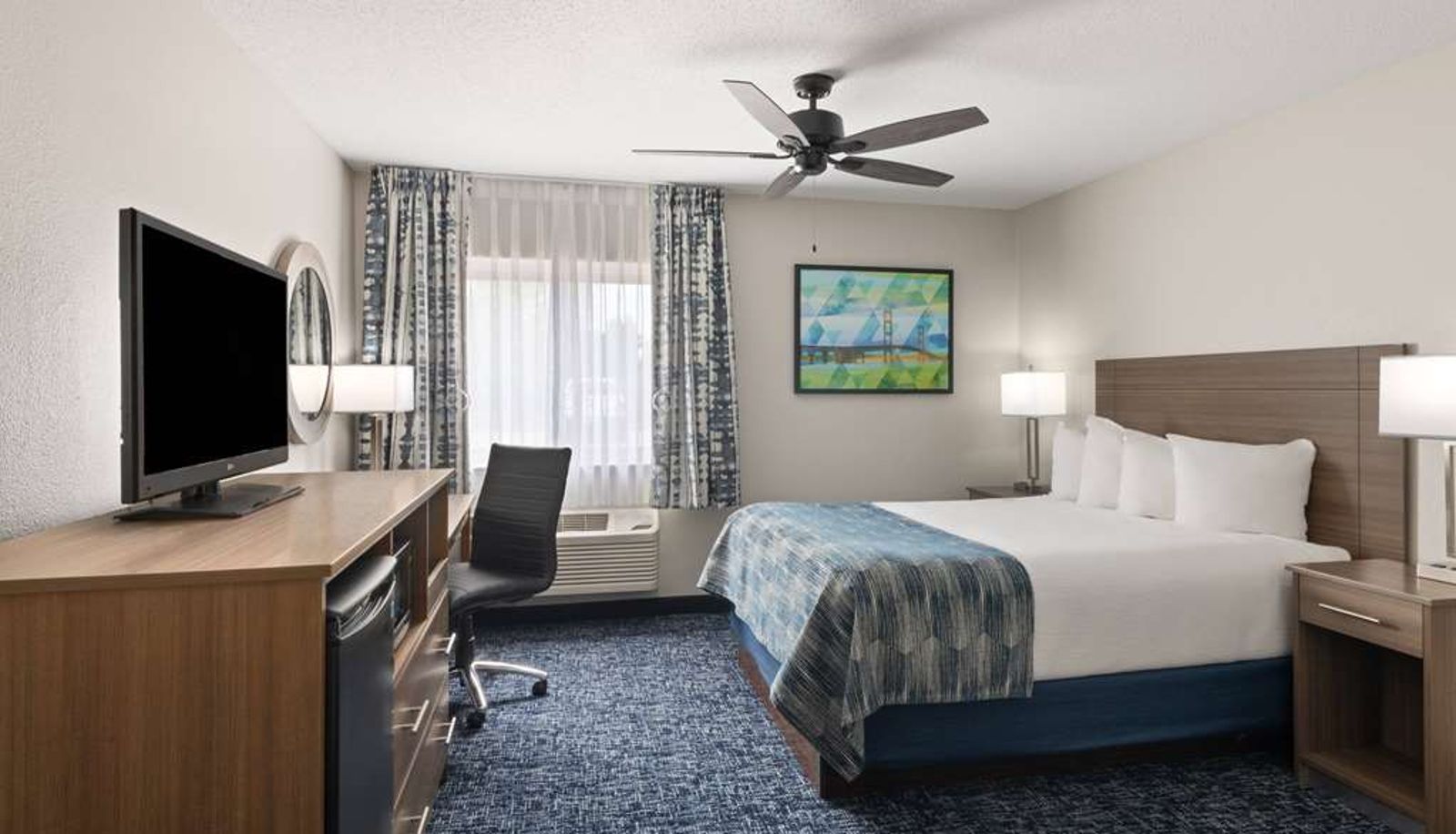 Zimmer - Baymont by Wyndham Mt. Pleasant