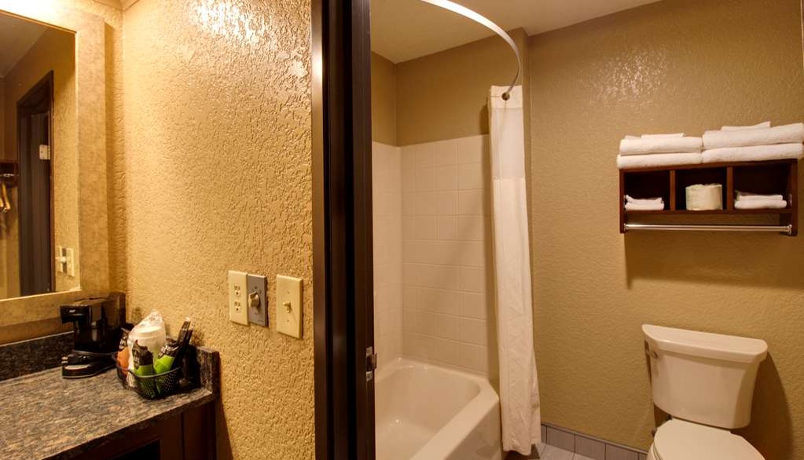 Zimmer - Best Western Harbour Pointe Lakefront
