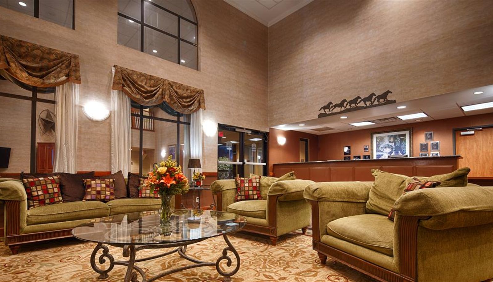 Hall - Best Western Plus Graham Inn
