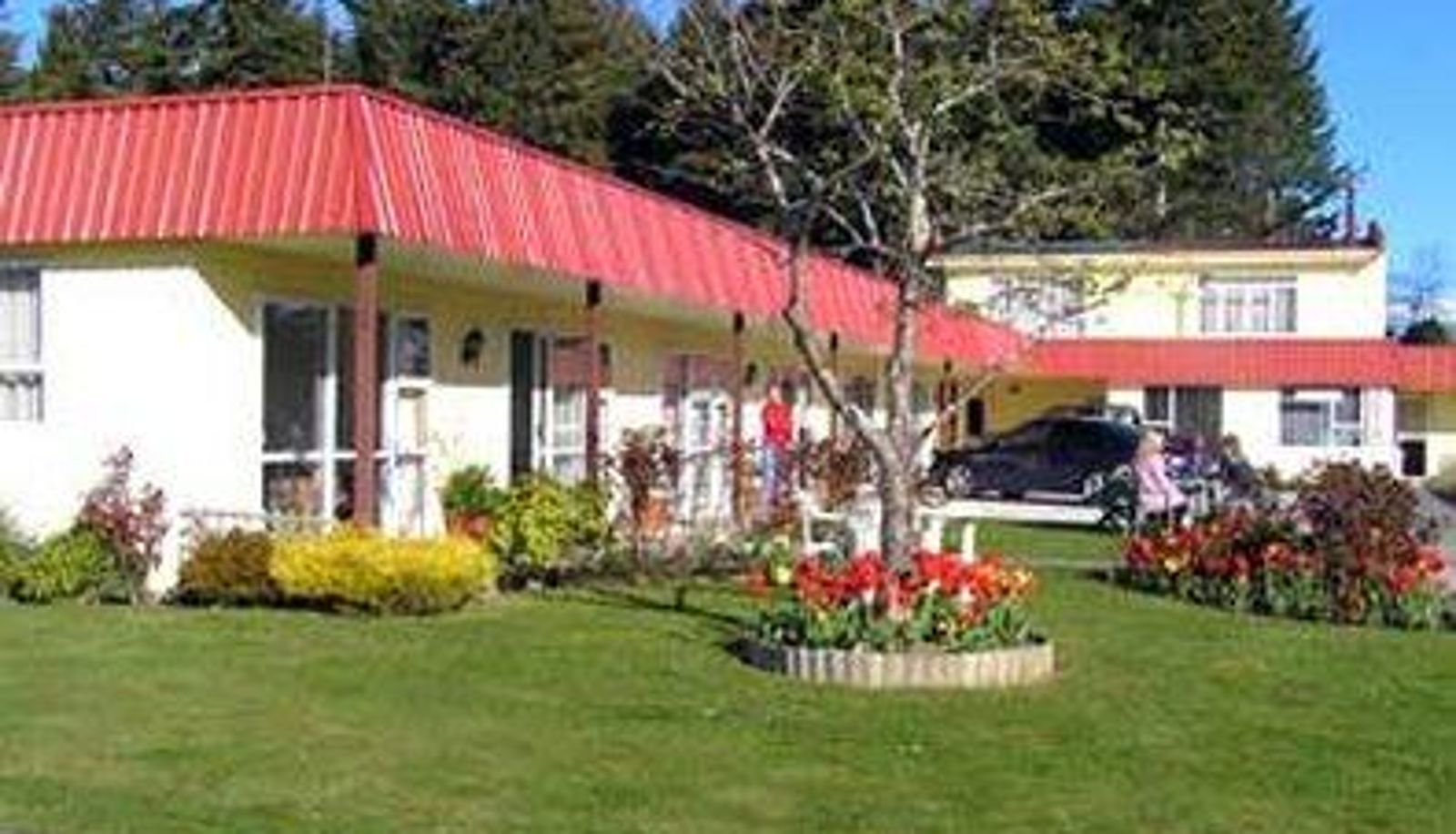 Exterior view - AMBER COURT MOTEL