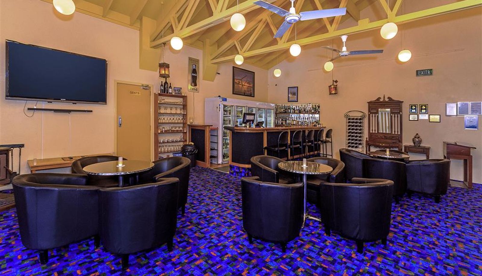 Bar - Comfort Inn Bay of Isles