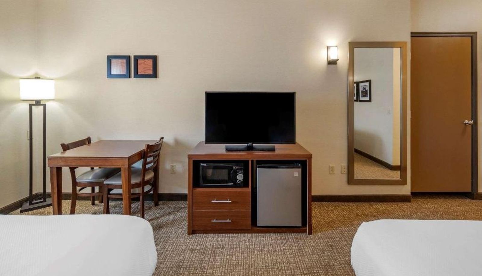 Zimmer - The Atrium Hotel
