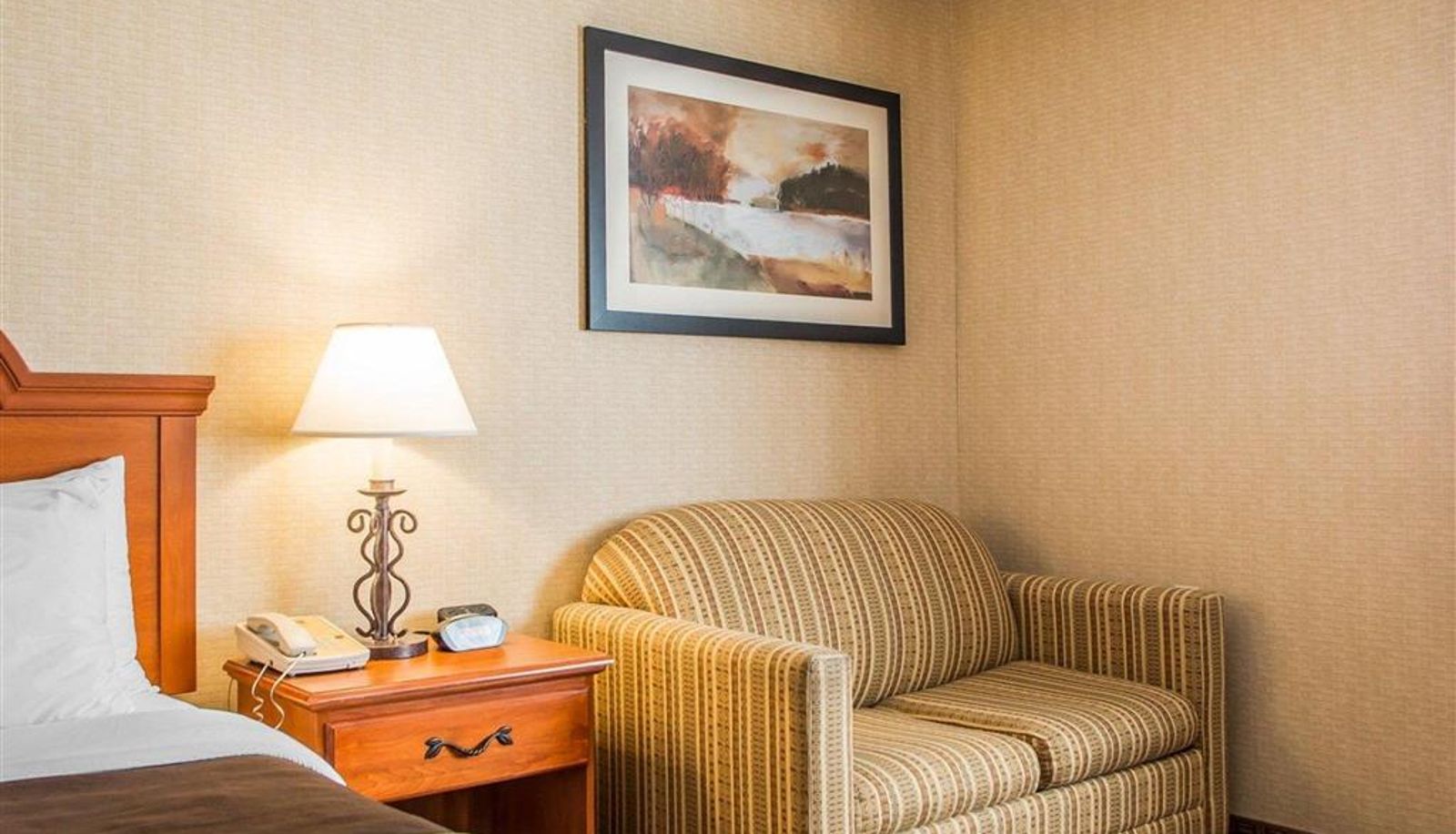Room - Quality Inn Sidney