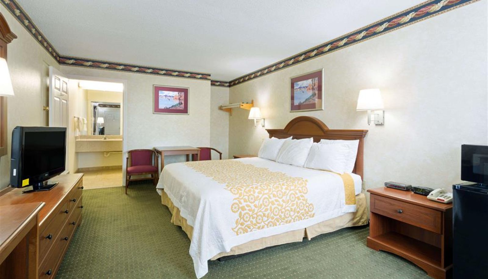 Pokój - Days Inn by Wyndham Clinton