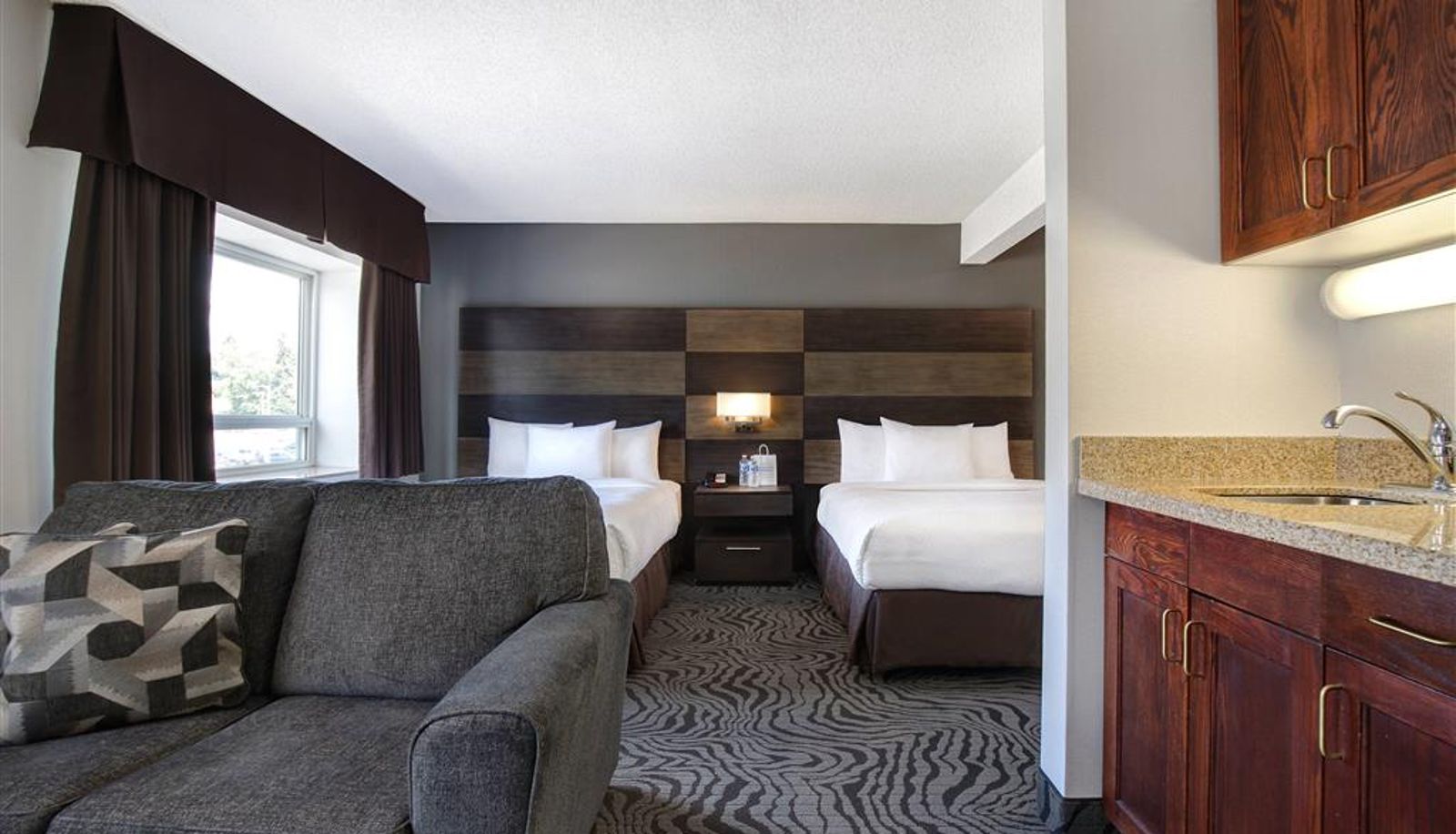 Pokój - Days Inn by Wyndham Calgary South