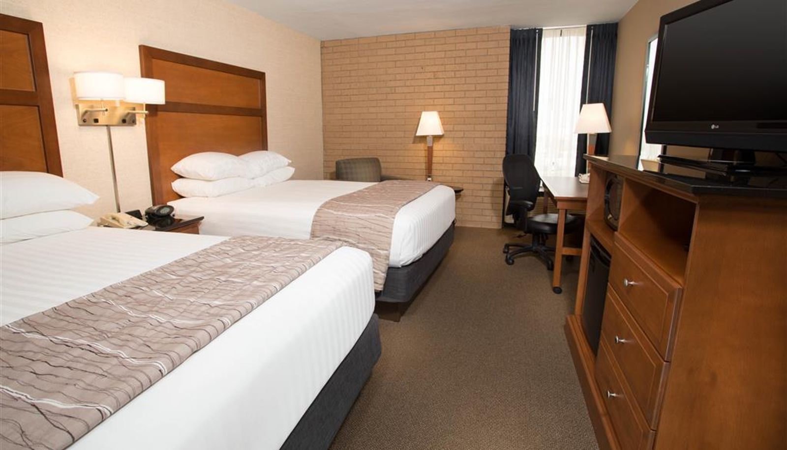 Kamer - Drury Inn and Suites Champaign